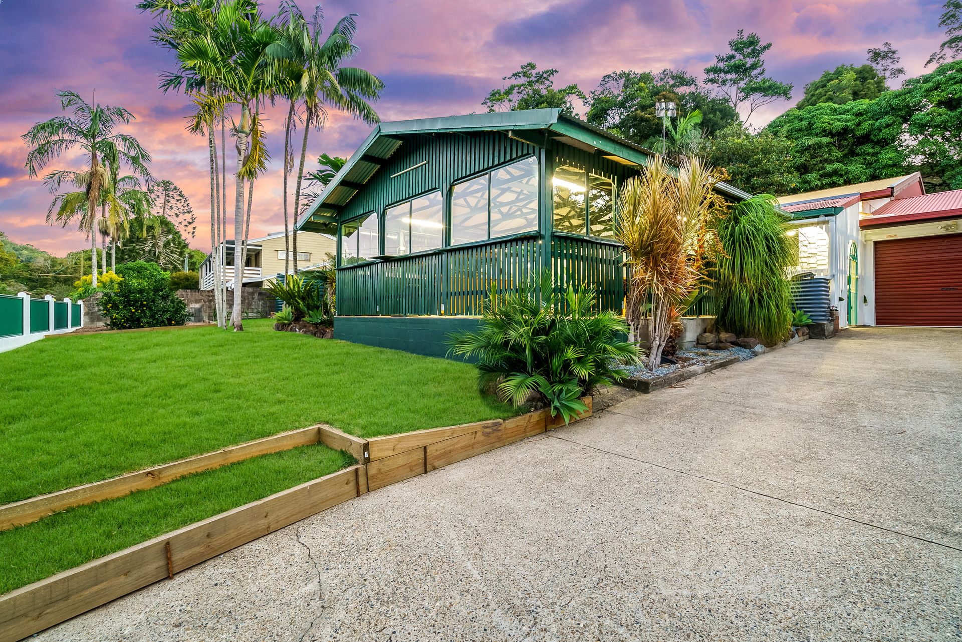 922 Currumbin Creek Road, Currumbin Valley, QLD 4223 Sold House Ray