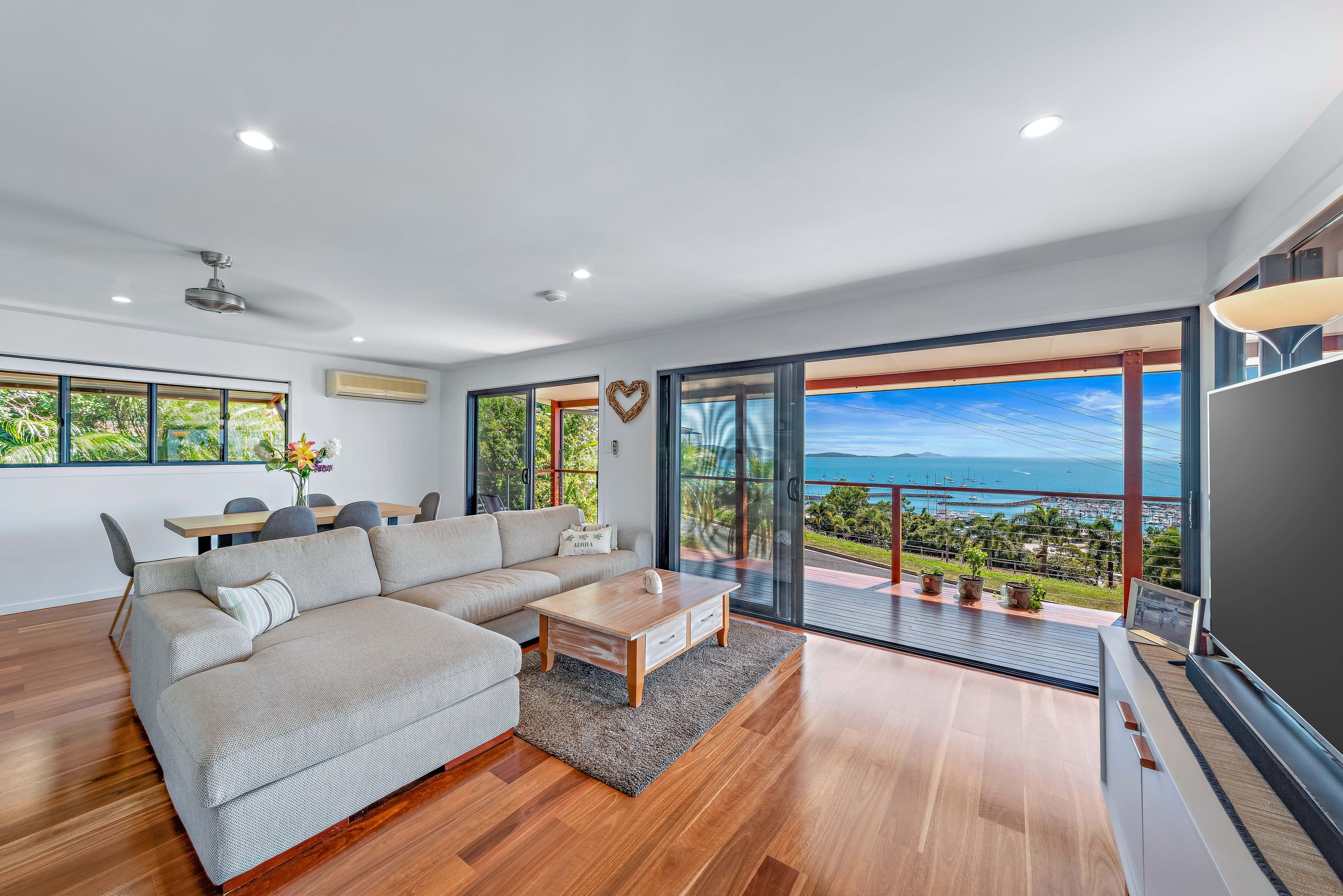 9 Kara Crescent, Airlie Beach QLD 4802