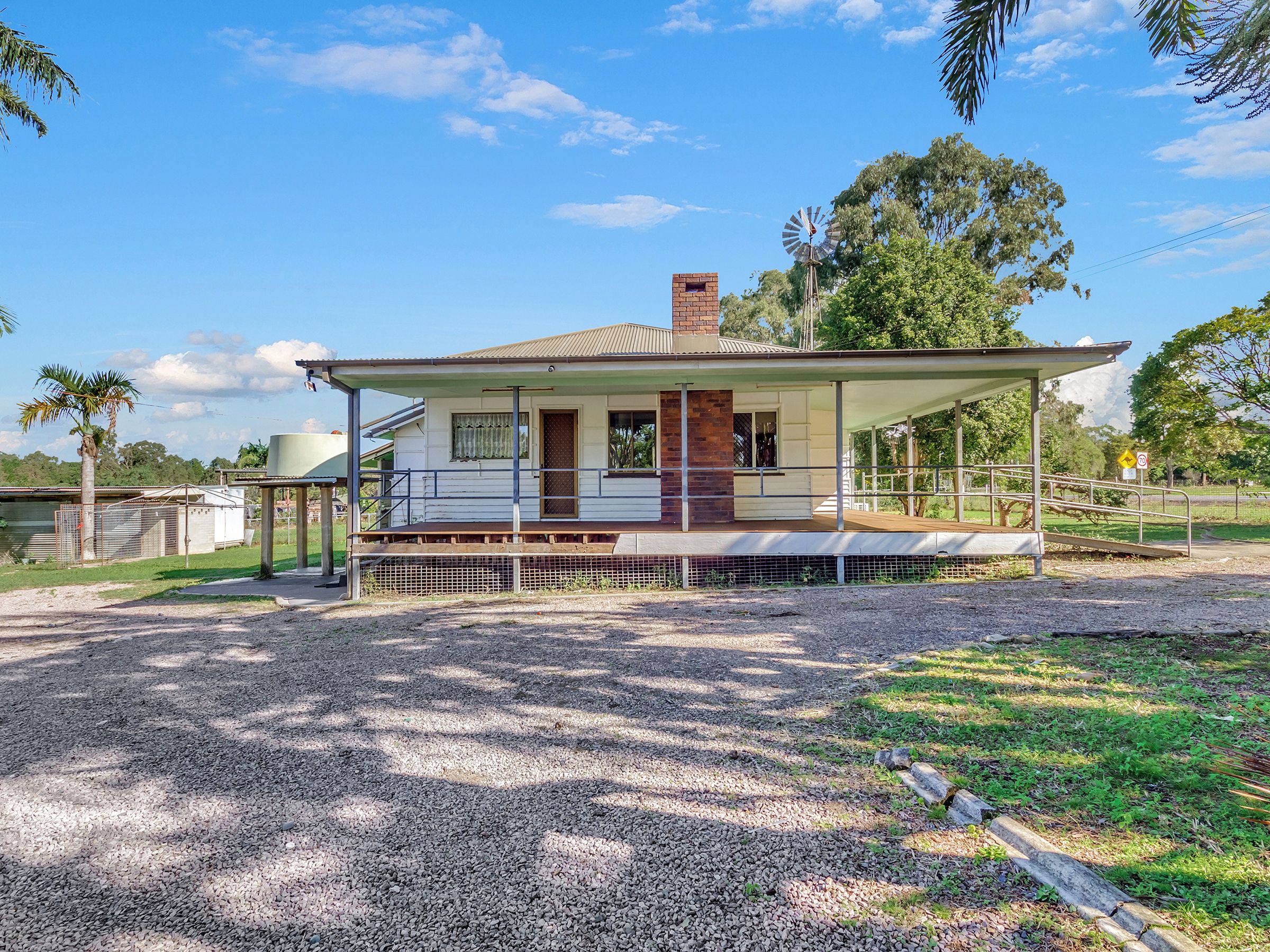 192 Oakey Flat Road, Morayfield, QLD 4506