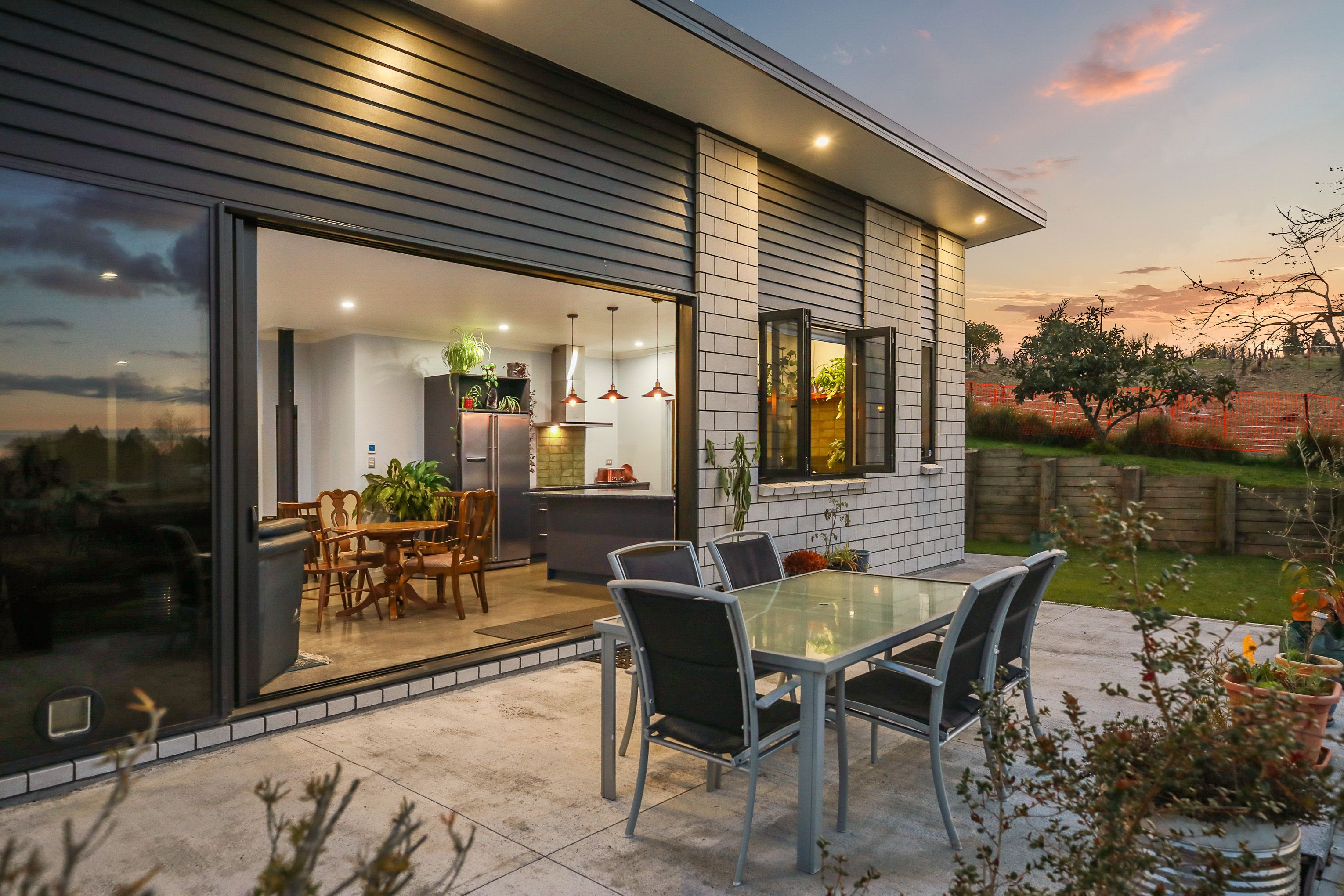 3/12 Whitmore Street, Kihikihi, Waipa District