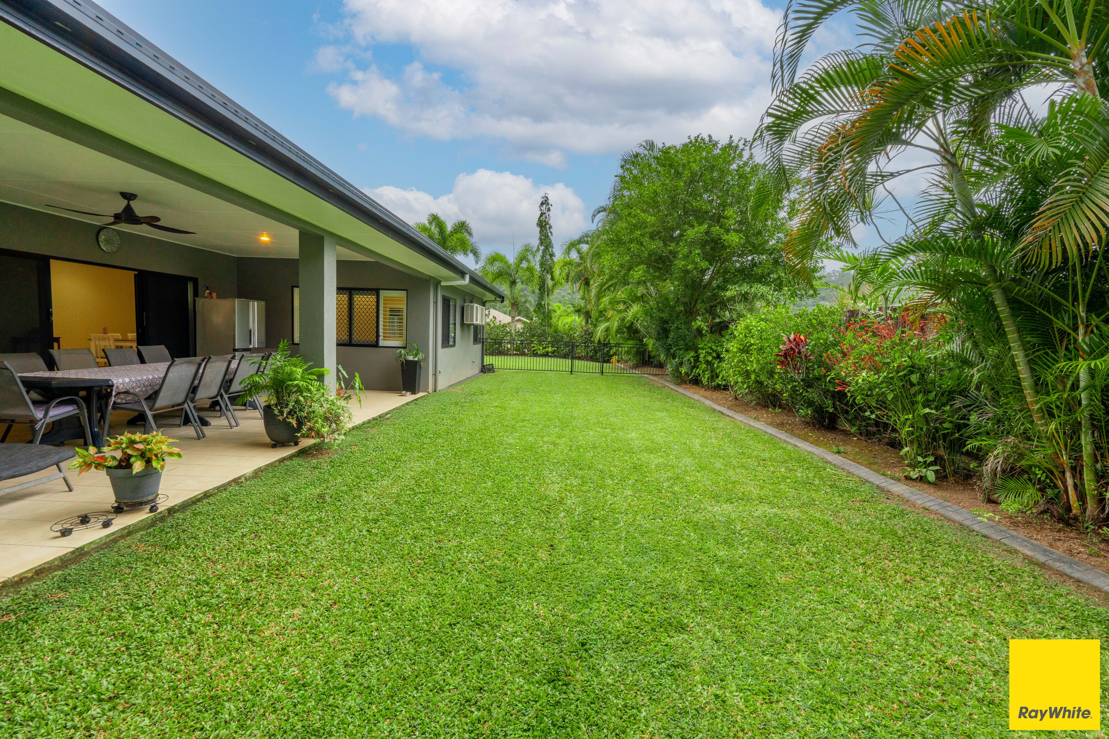 25 Surtees Close, Bentley Park, QLD 4869
