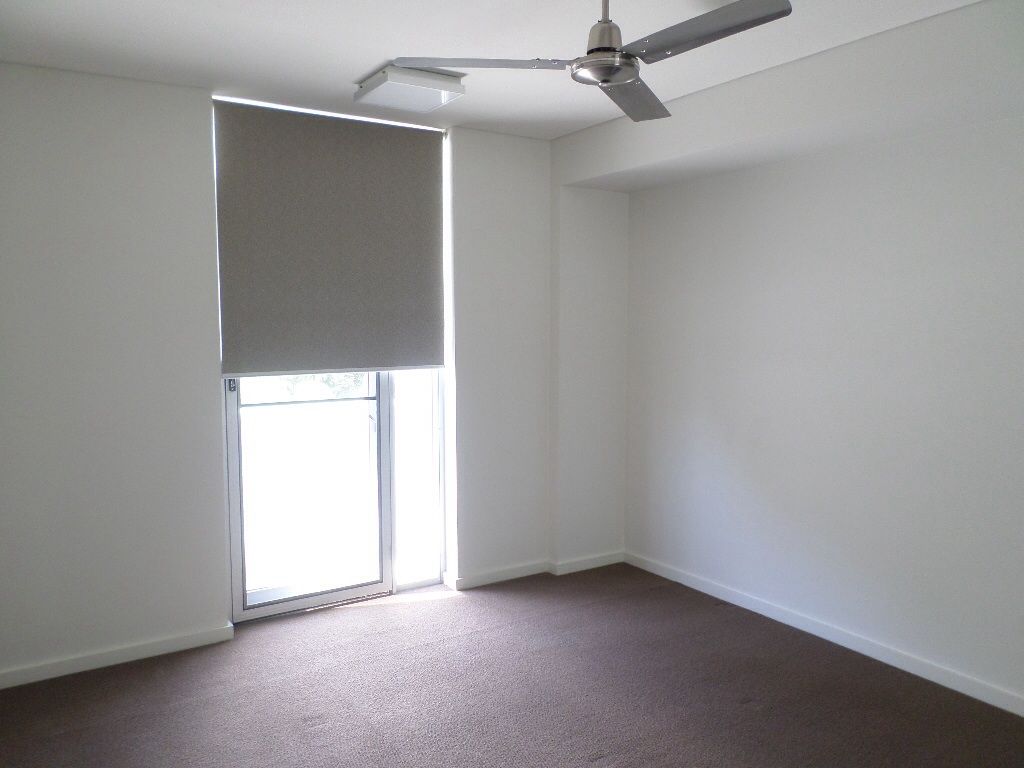 Bank For Your Future - One of Townsville's Most Prestigious Unit Complex's With a Secure Lease In Place — photo 21 of 23