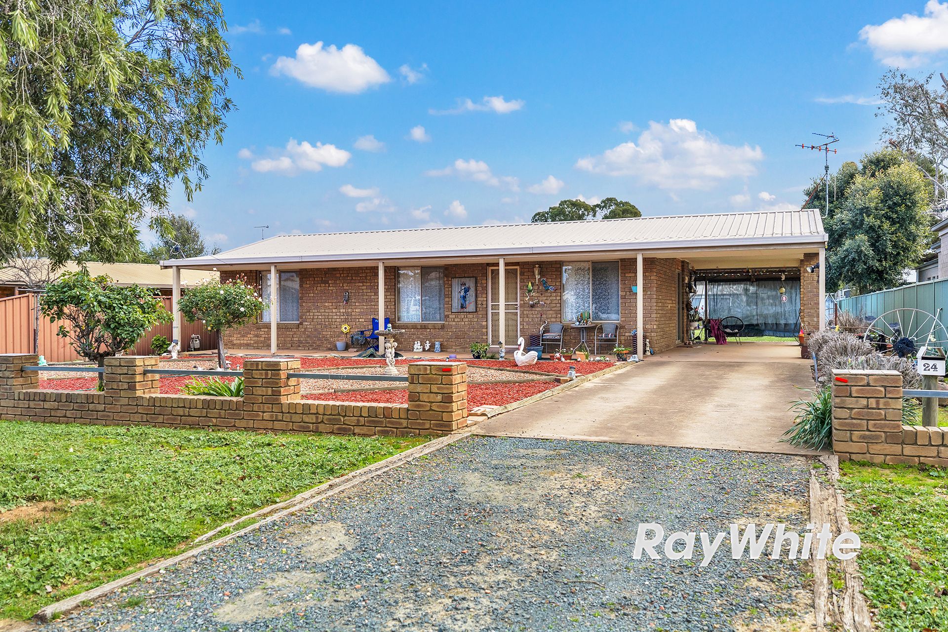 24 Baynes Street — photo from Ray White Rural Rochester