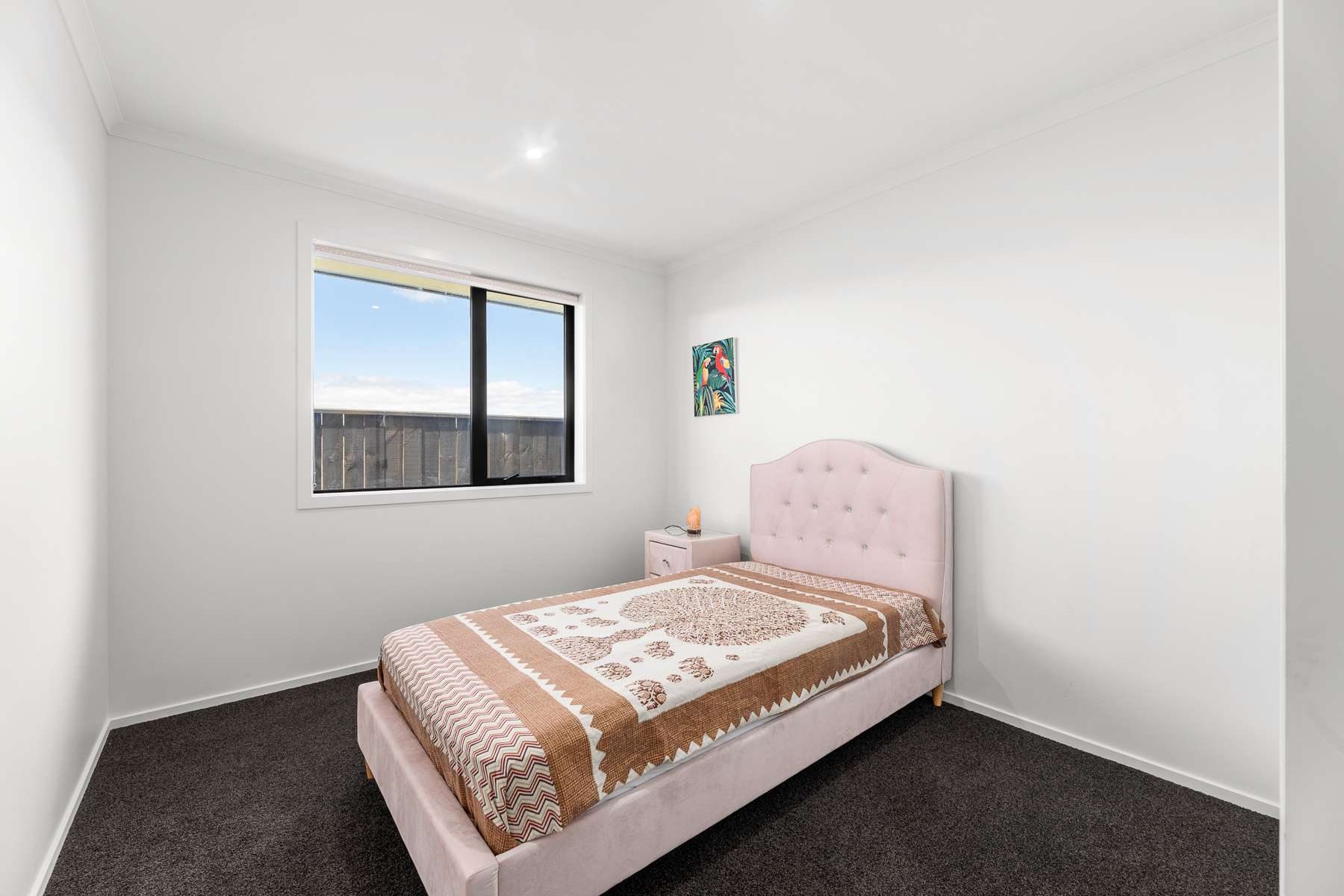 5 Arlington Close photo 13