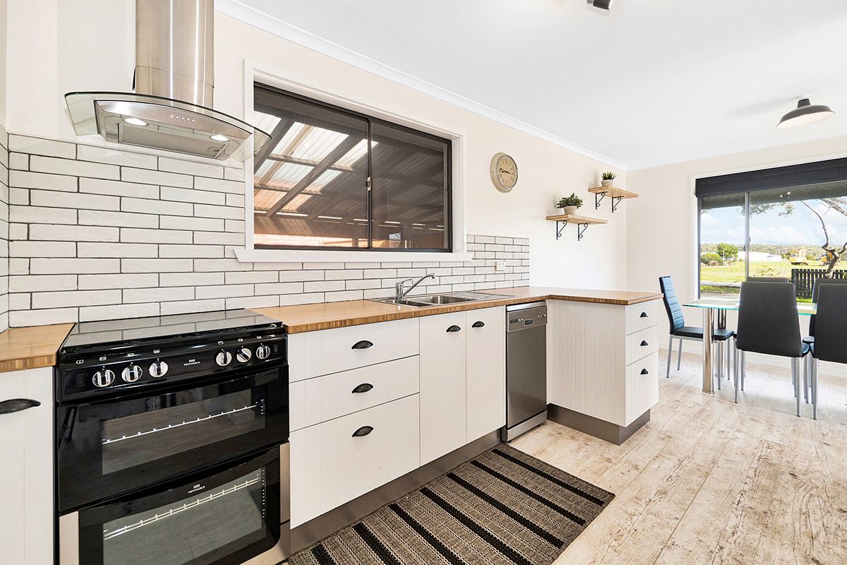 13 Pier Road, Grantville, VIC 3984