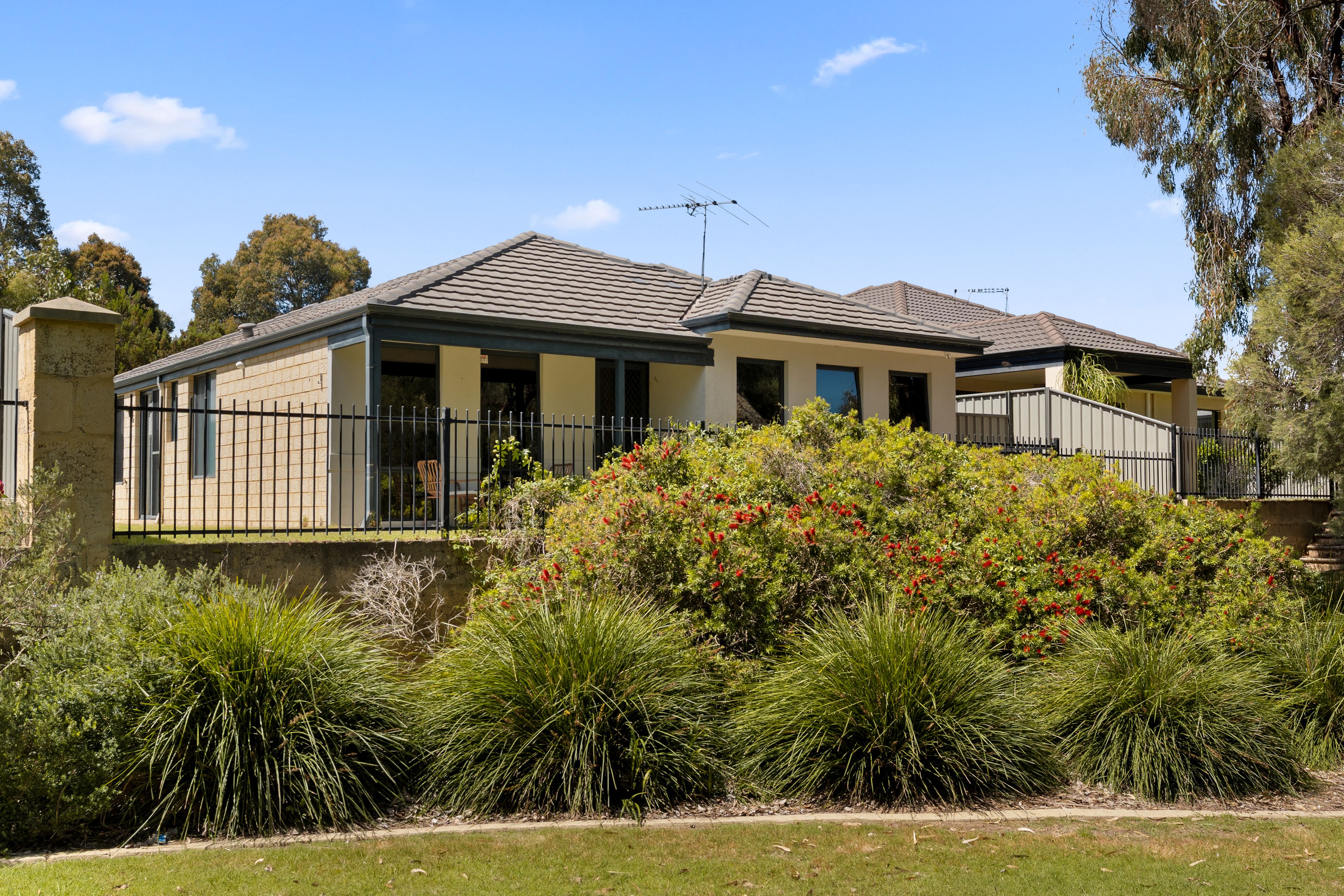 19 Dardanup Lane — photo from Ray White Rockingham Baldivis
