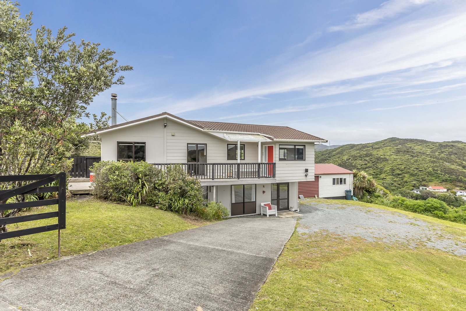 54 Woodhouse Avenue, Karori, Wellington City