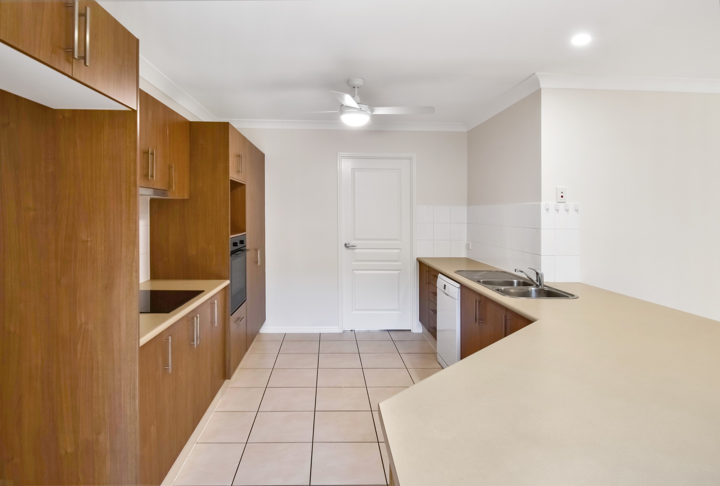 14 Greenview Avenue, Beerwah, QLD 4519