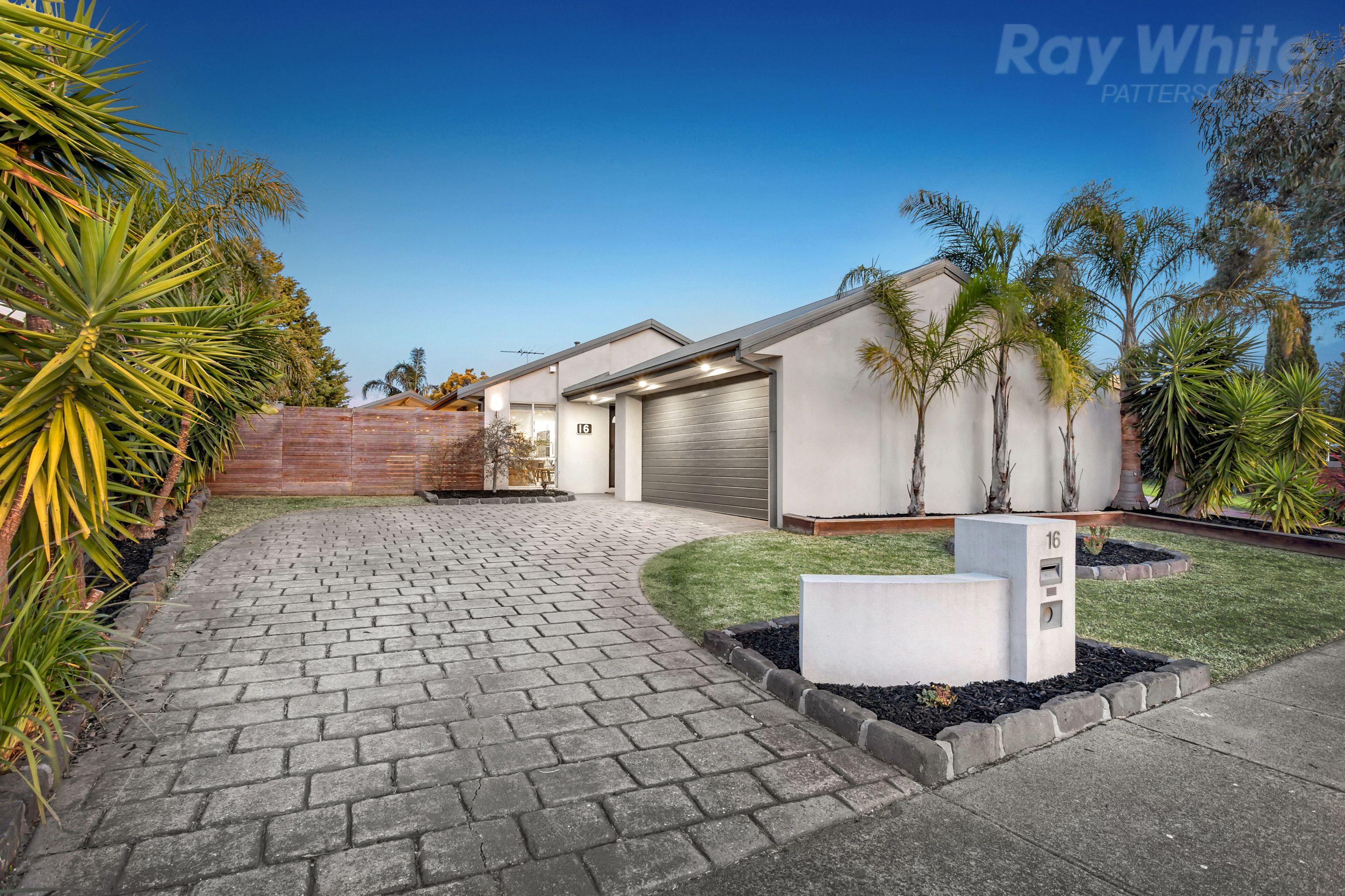 16 Helmich Court, Aspendale Gardens VIC 3195