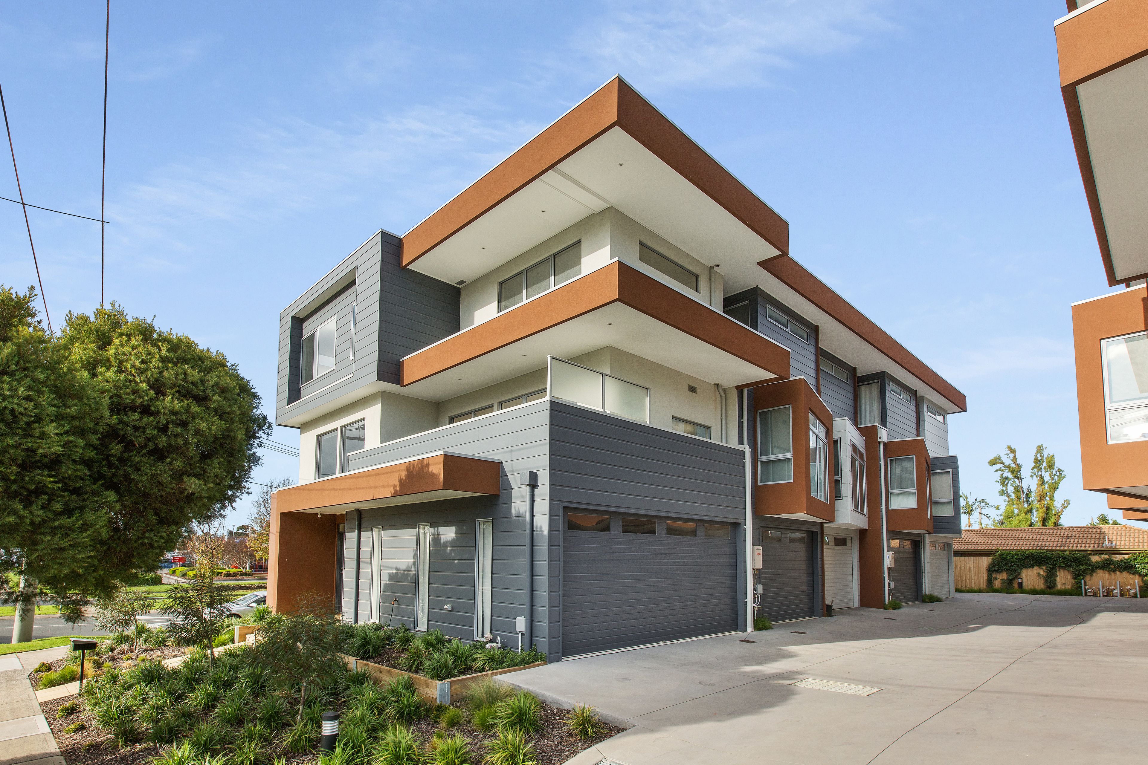 74-76 Hall Road, Carrum Downs VIC 3201