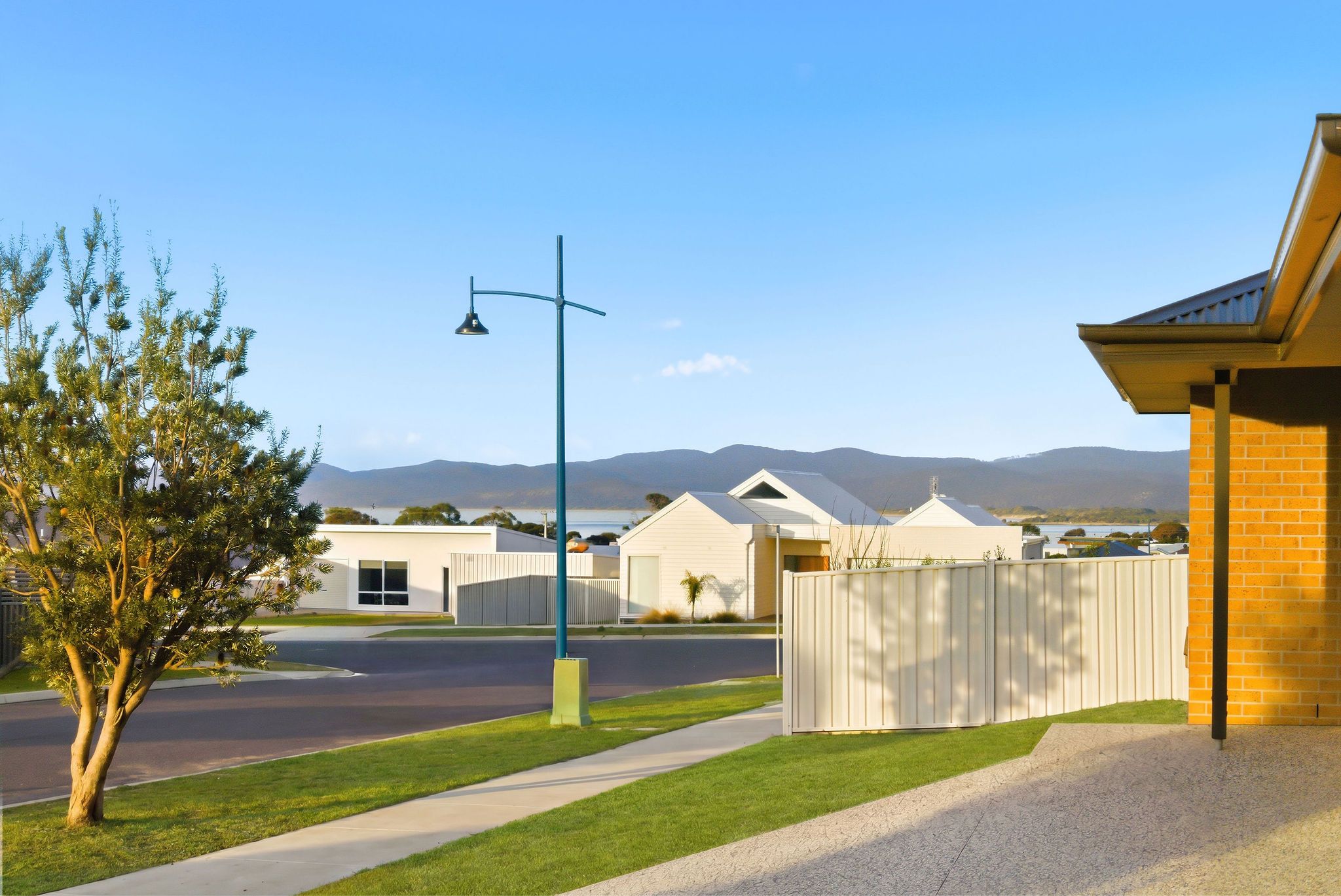 1 Diamond Way — photo 4 of 20