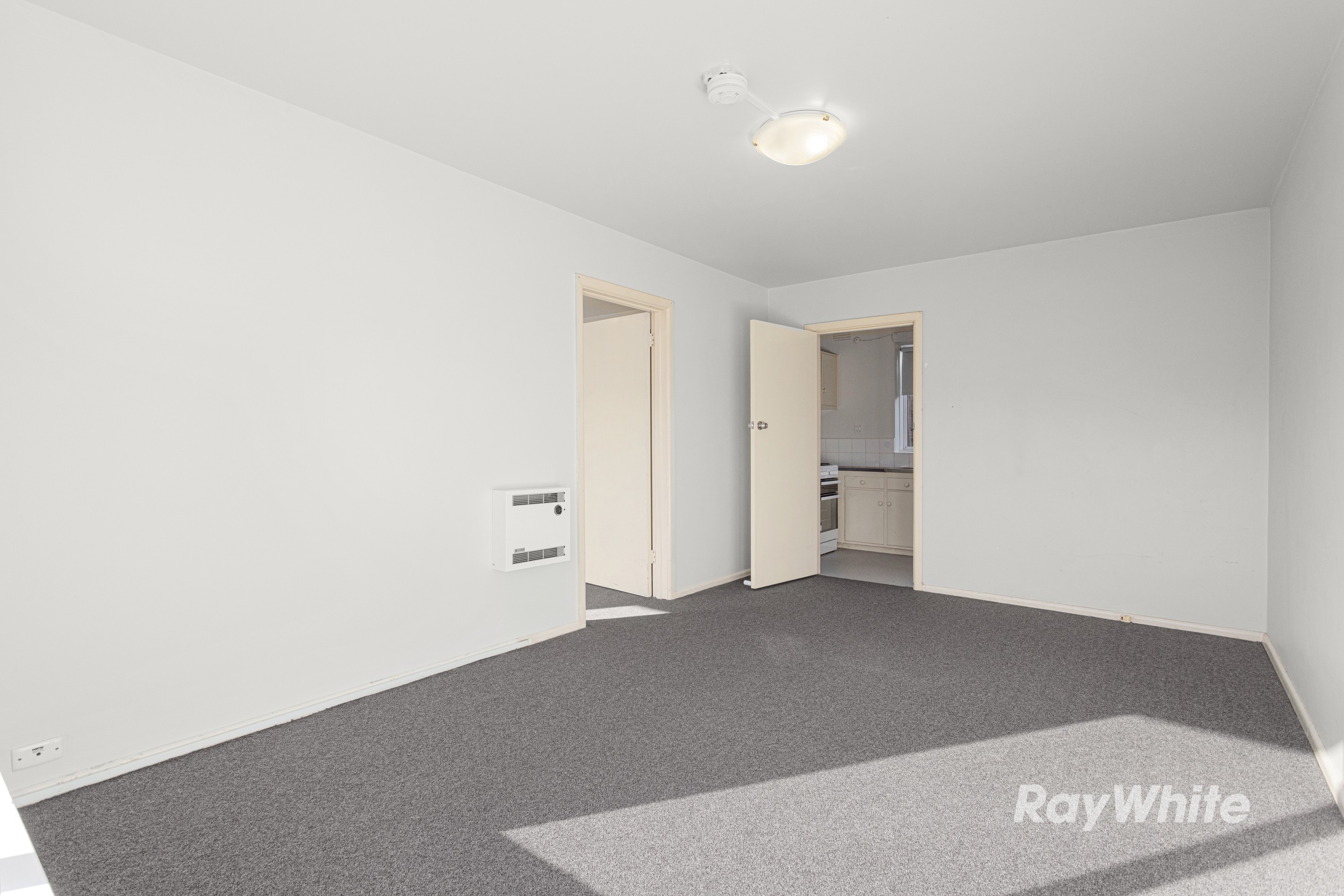 3/4 Walnut Street, Carnegie, VIC 3163