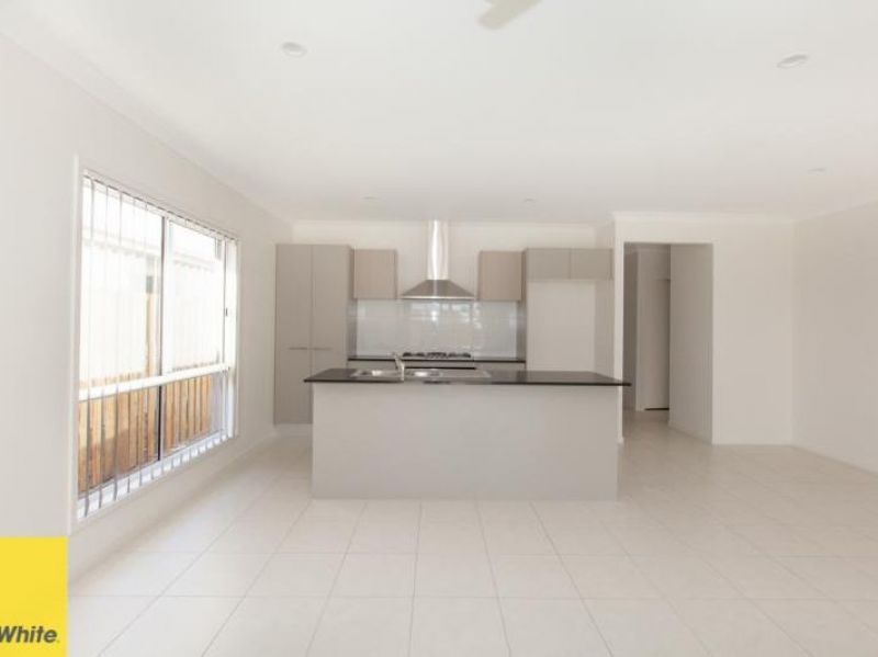 92 O'Reilly Drive, Coomera, QLD 4209