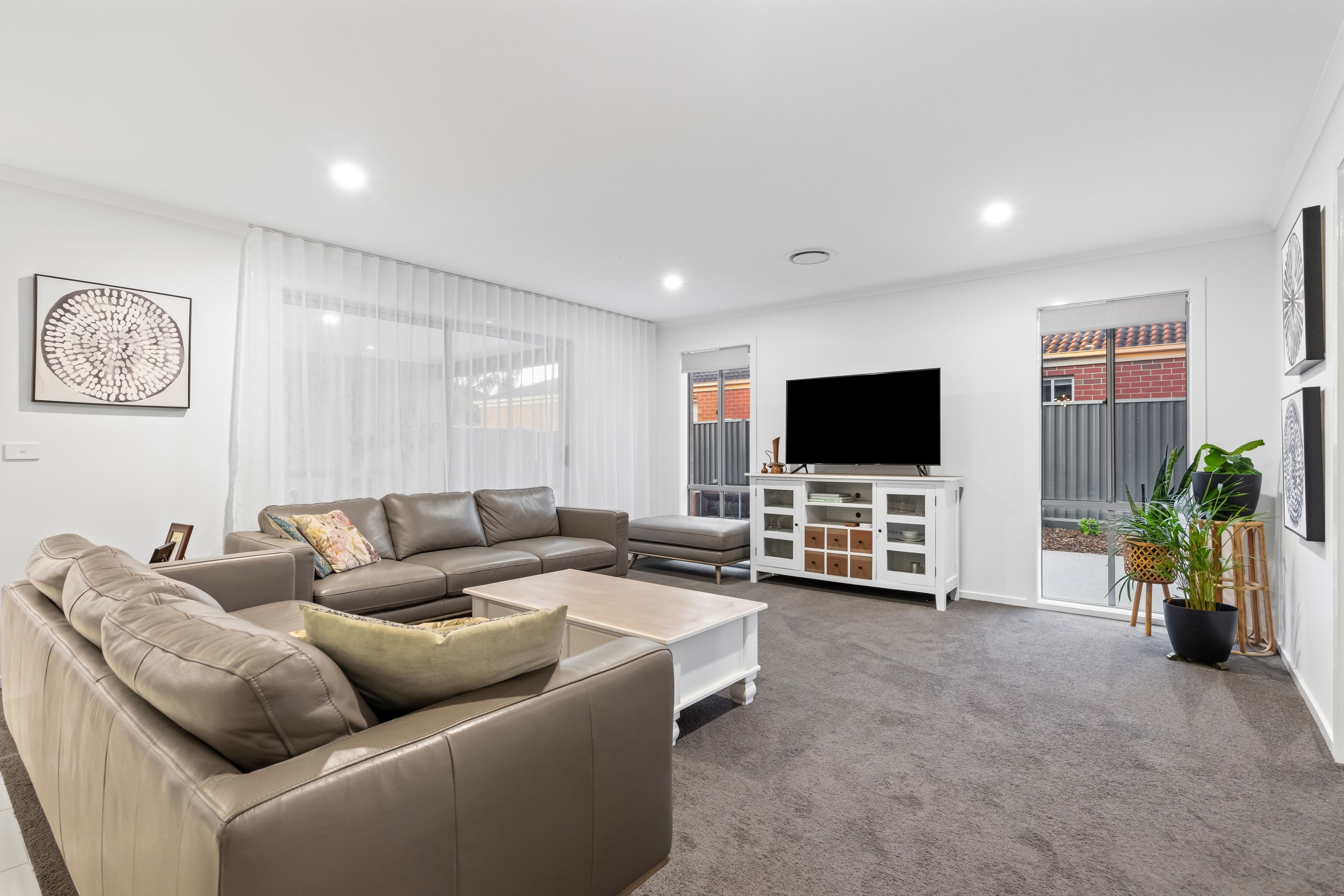 41 Dorset Drive — photo 10 of 30