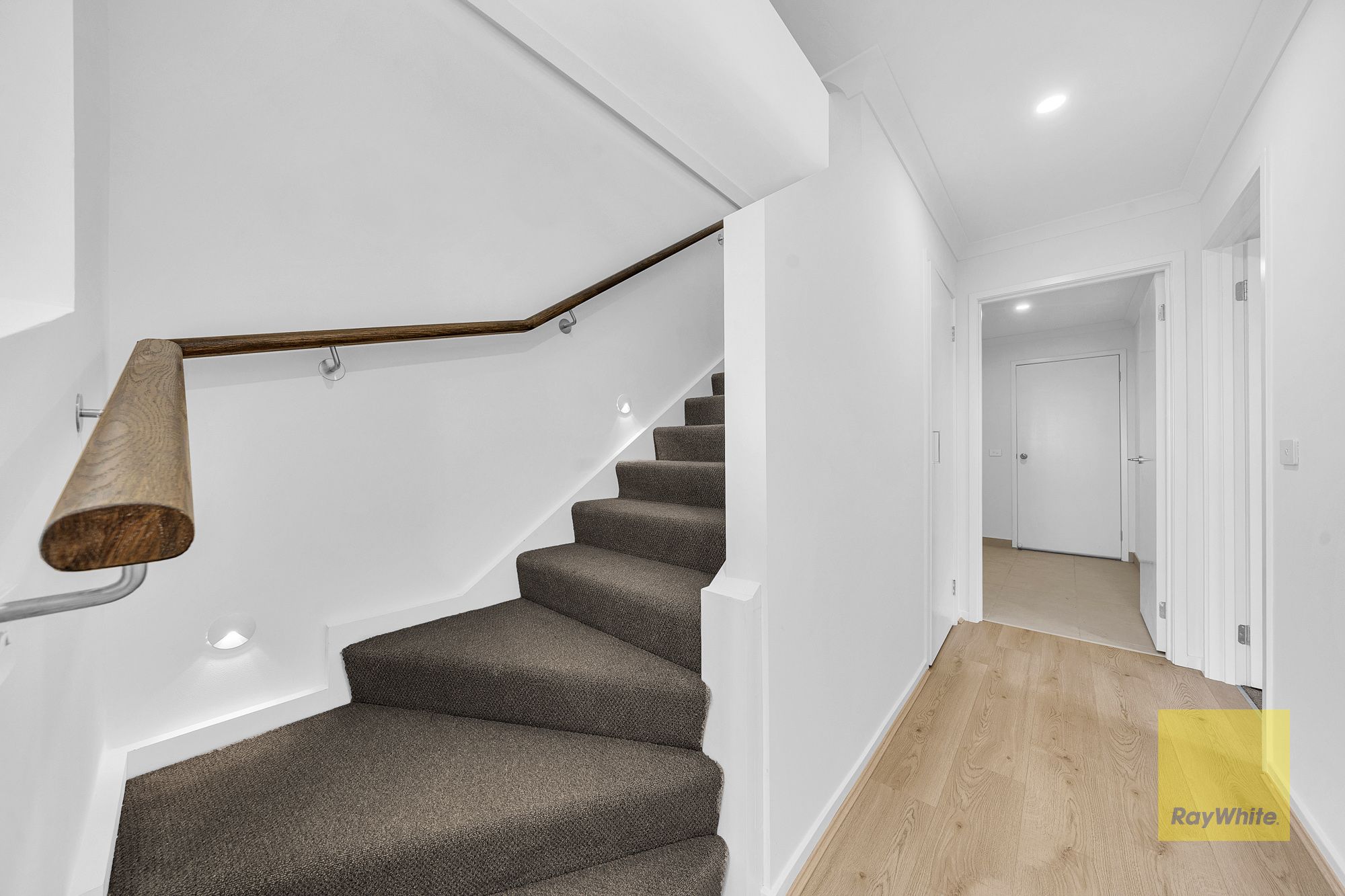 45 Messara Walk — photo 12 of 23