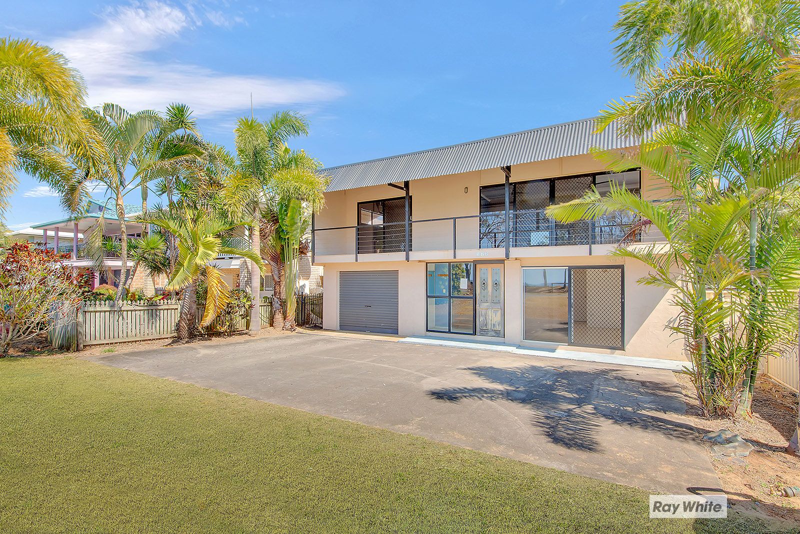886 Scenic Highway, Kinka Beach, QLD 4703
