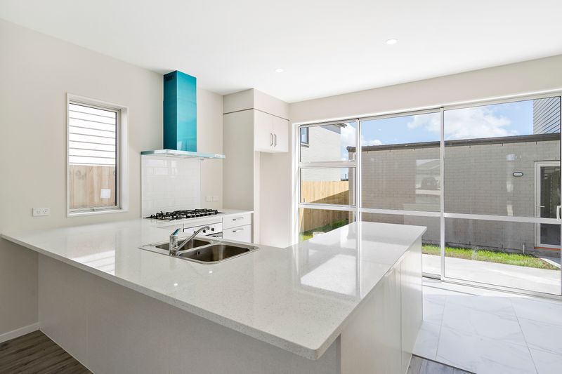 20a Hollowout Street, Takanini, Papakura