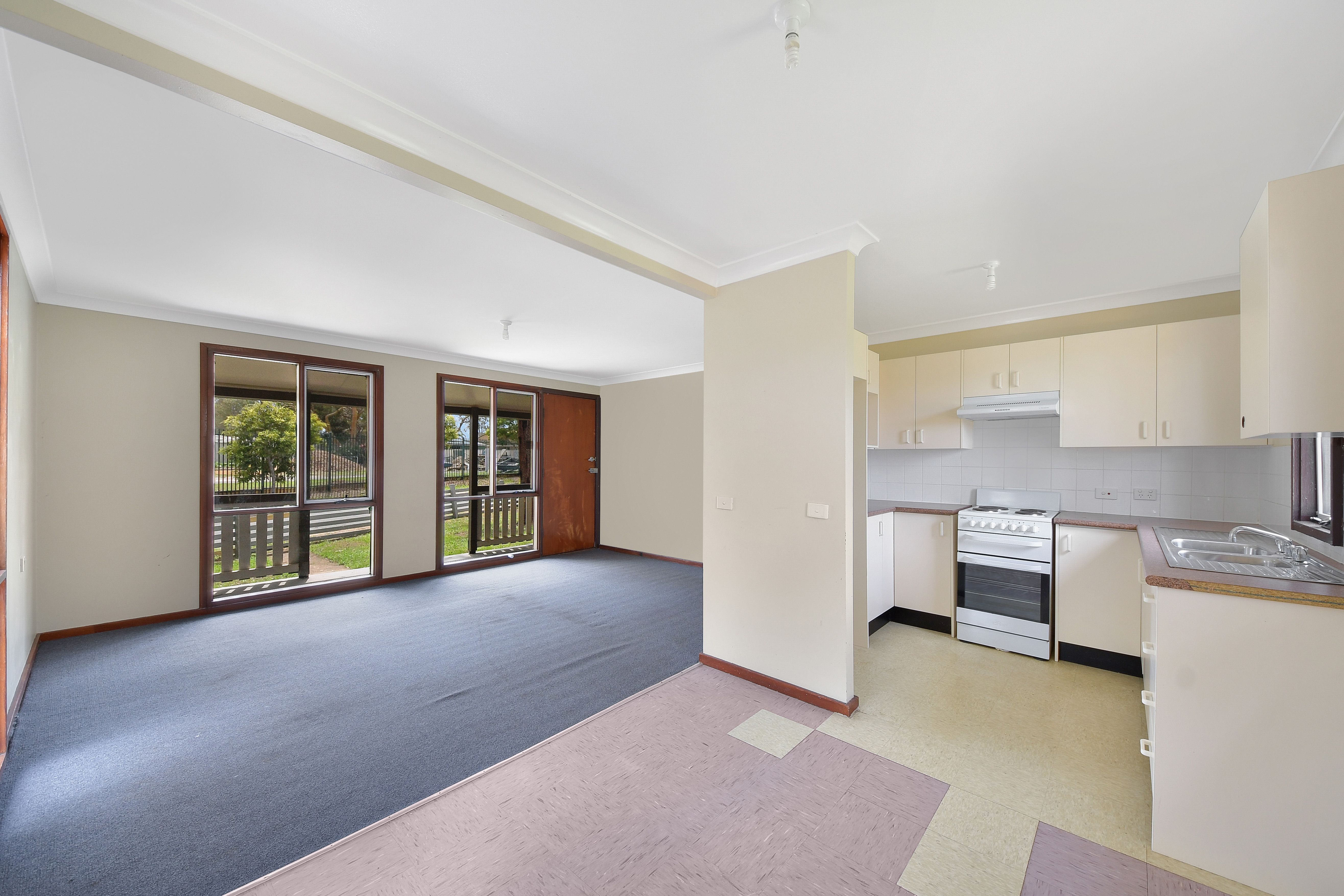 12 Burrundulla Crescent, Airds, NSW 2560