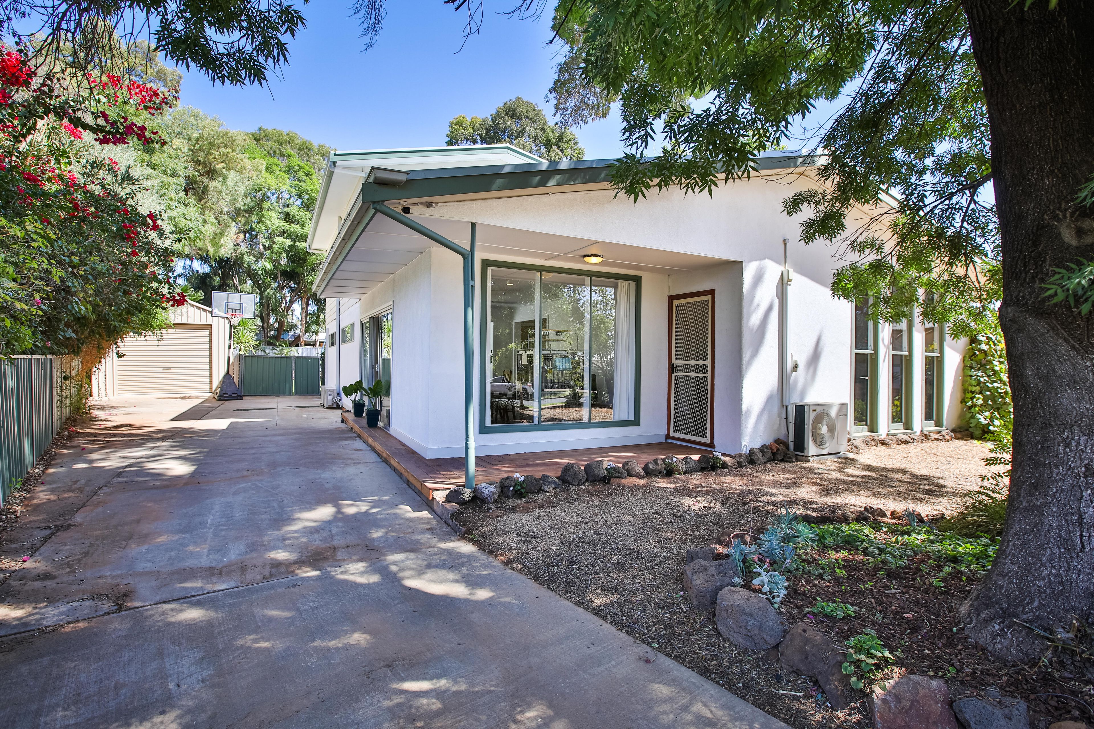 6 Dr Abramowski Court, Mildura VIC 3500