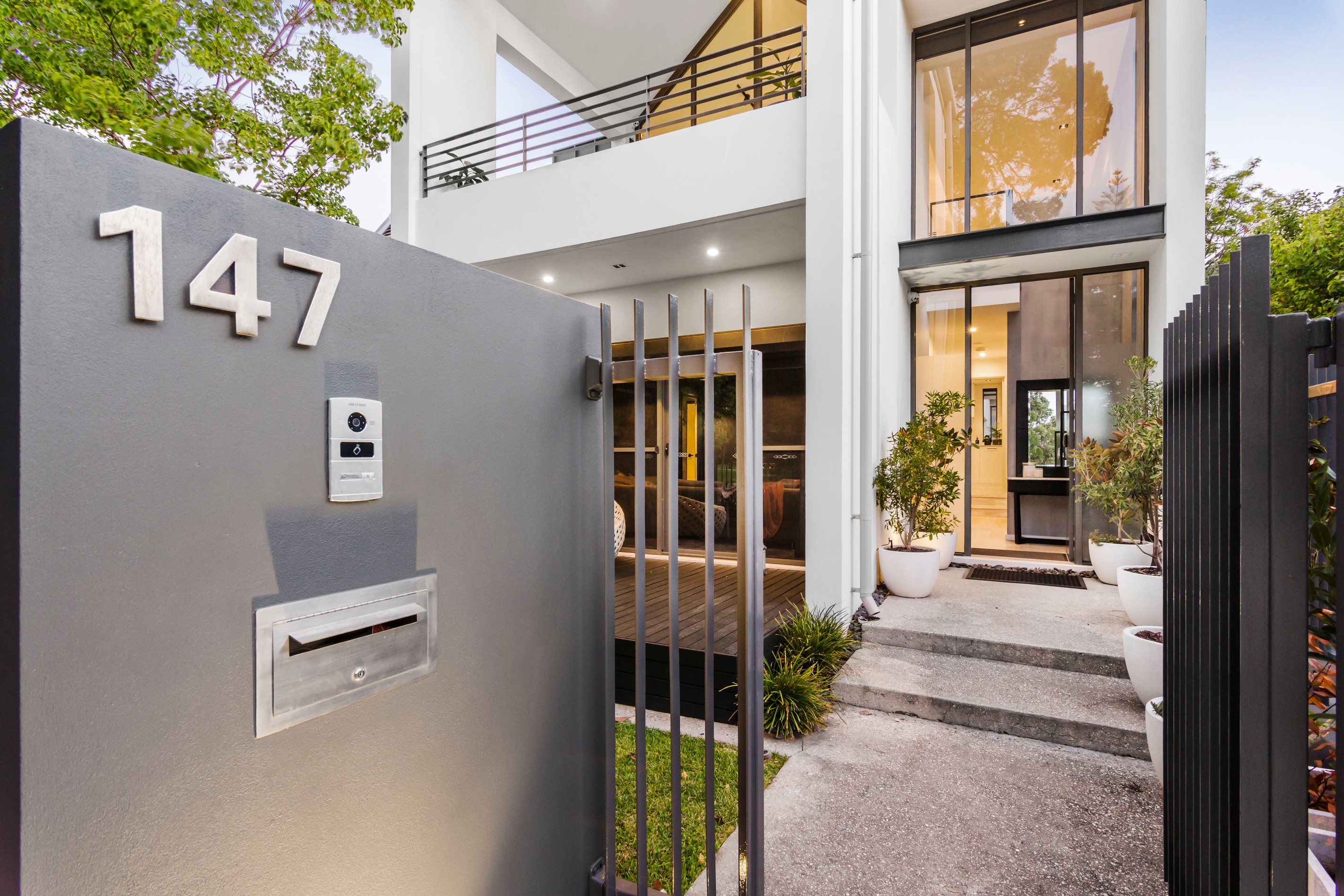 147 Roberts Road, Subiaco, WA 6008