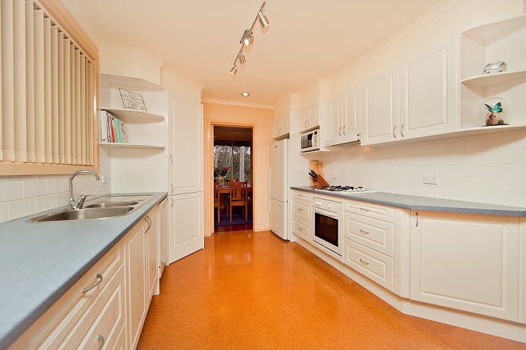 13 Mathieson Crescent, Weetangera, ACT 2614