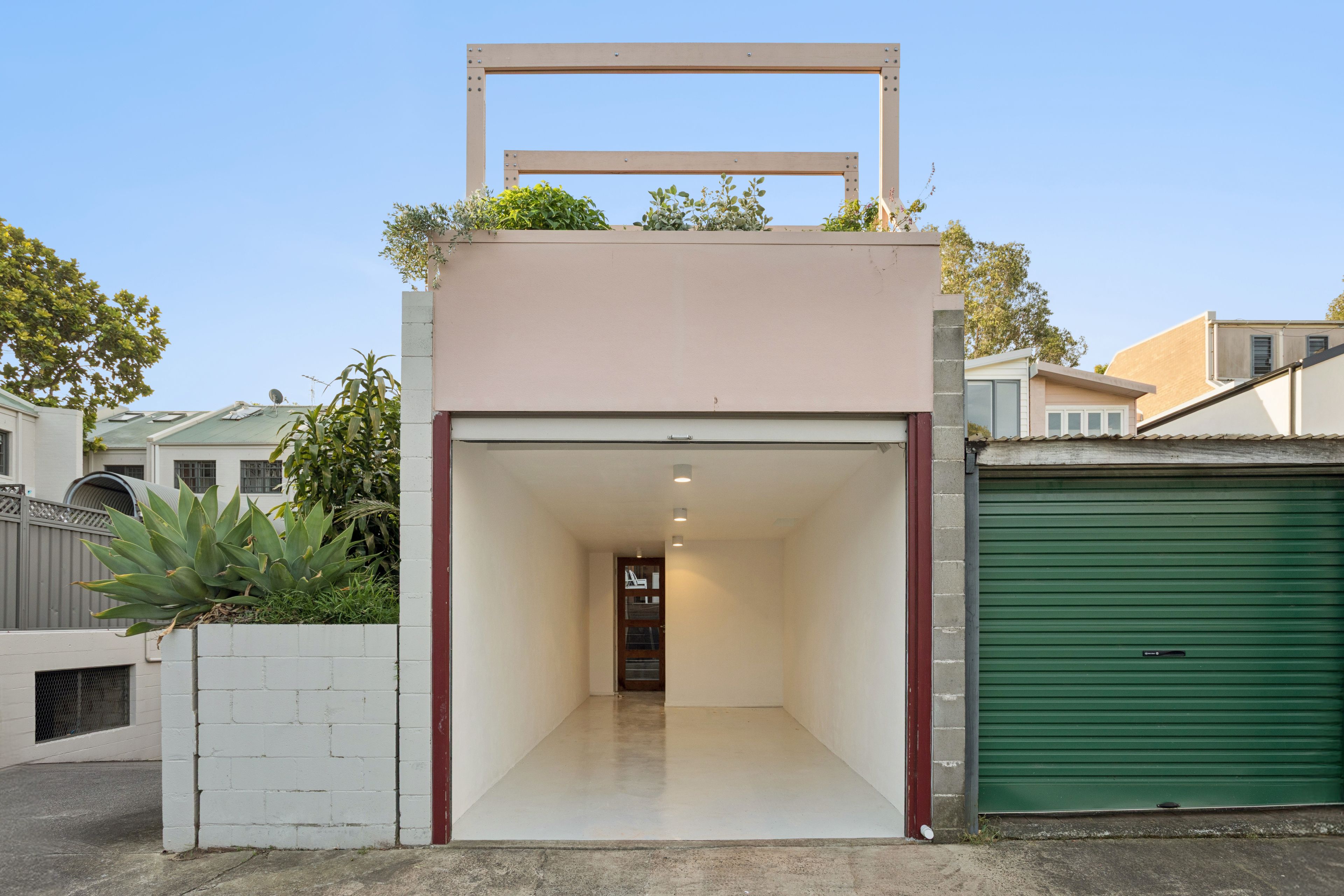 182 Henderson Road — photo 11 of 11