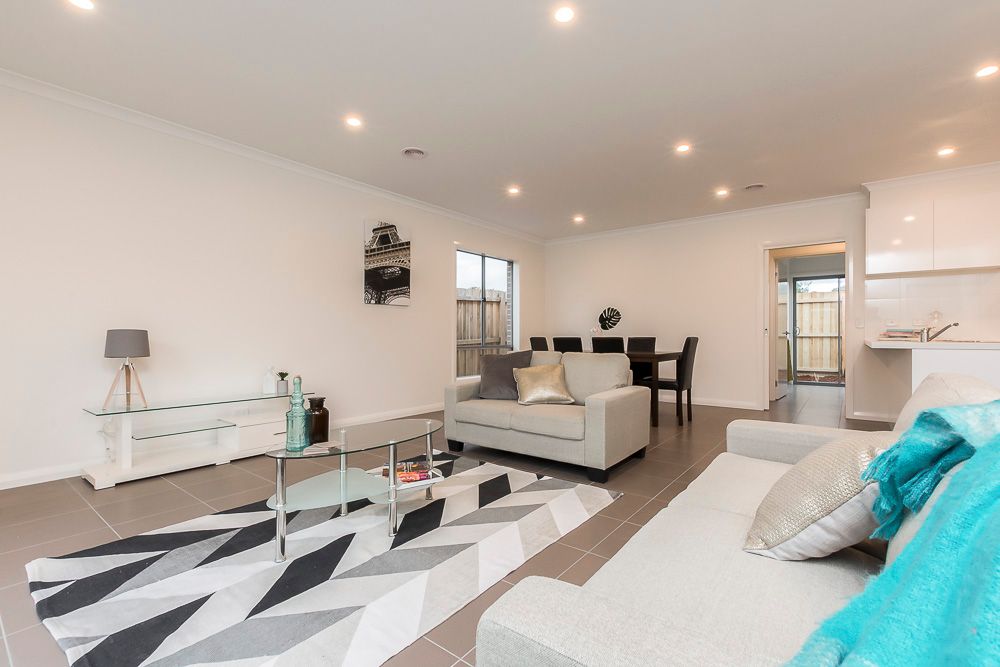 2B Springhurst Crescent, Grovedale, VIC 3216