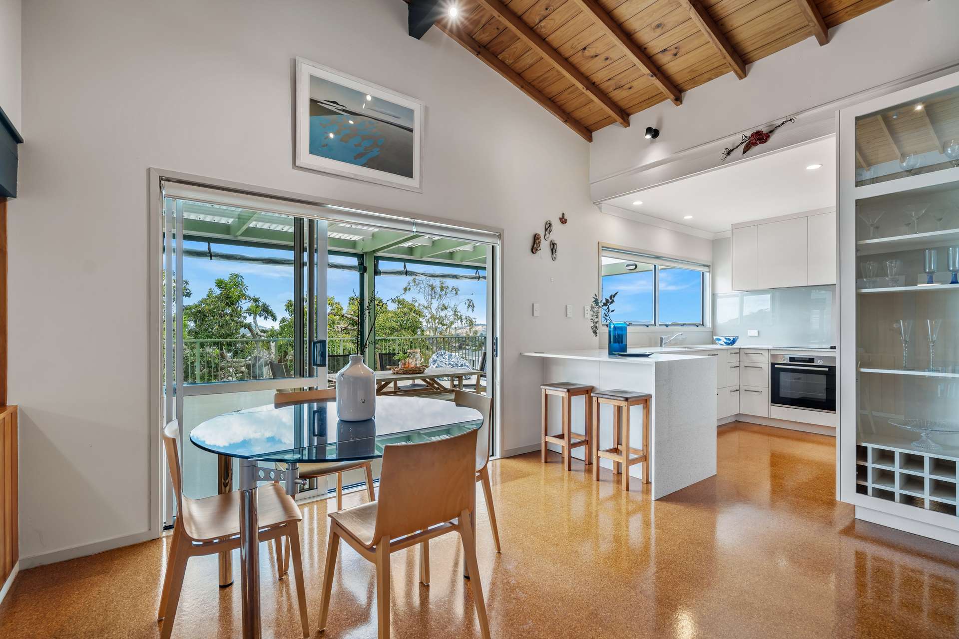 16 Barclay Place photo 3