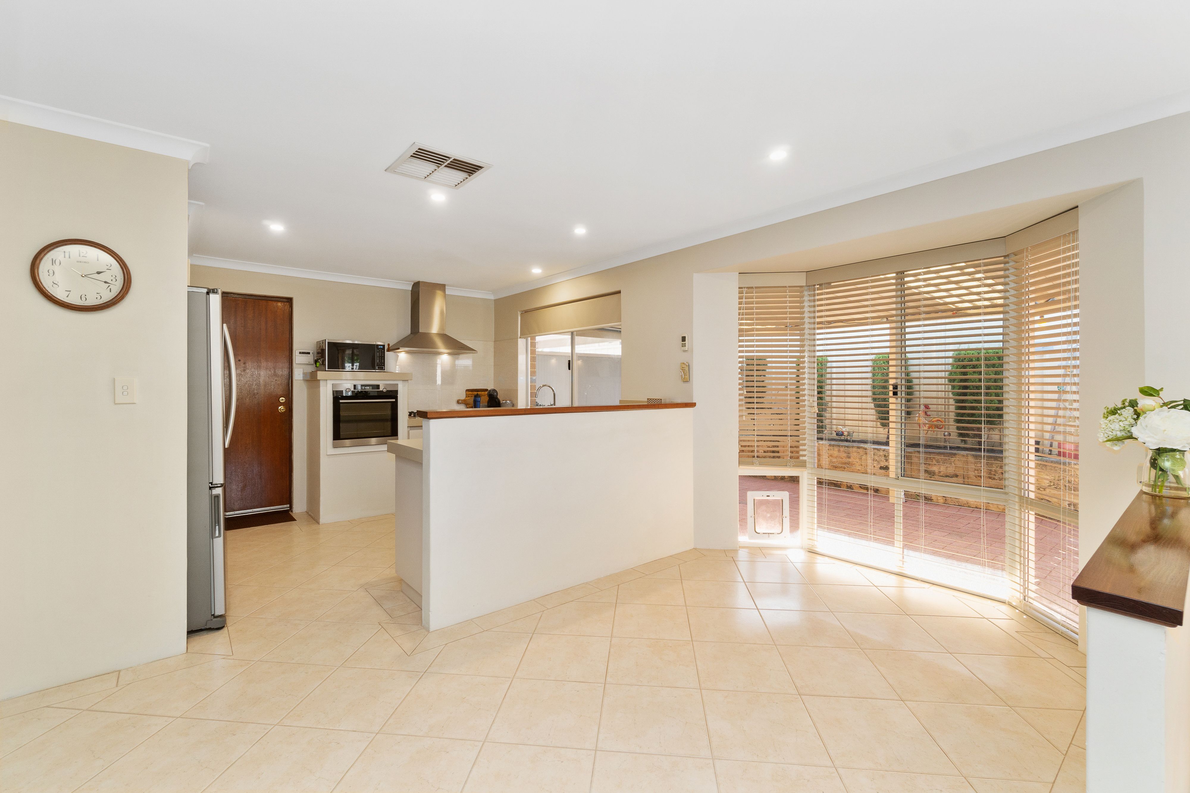 2 Peran Street, Bennett Springs, WA 6063