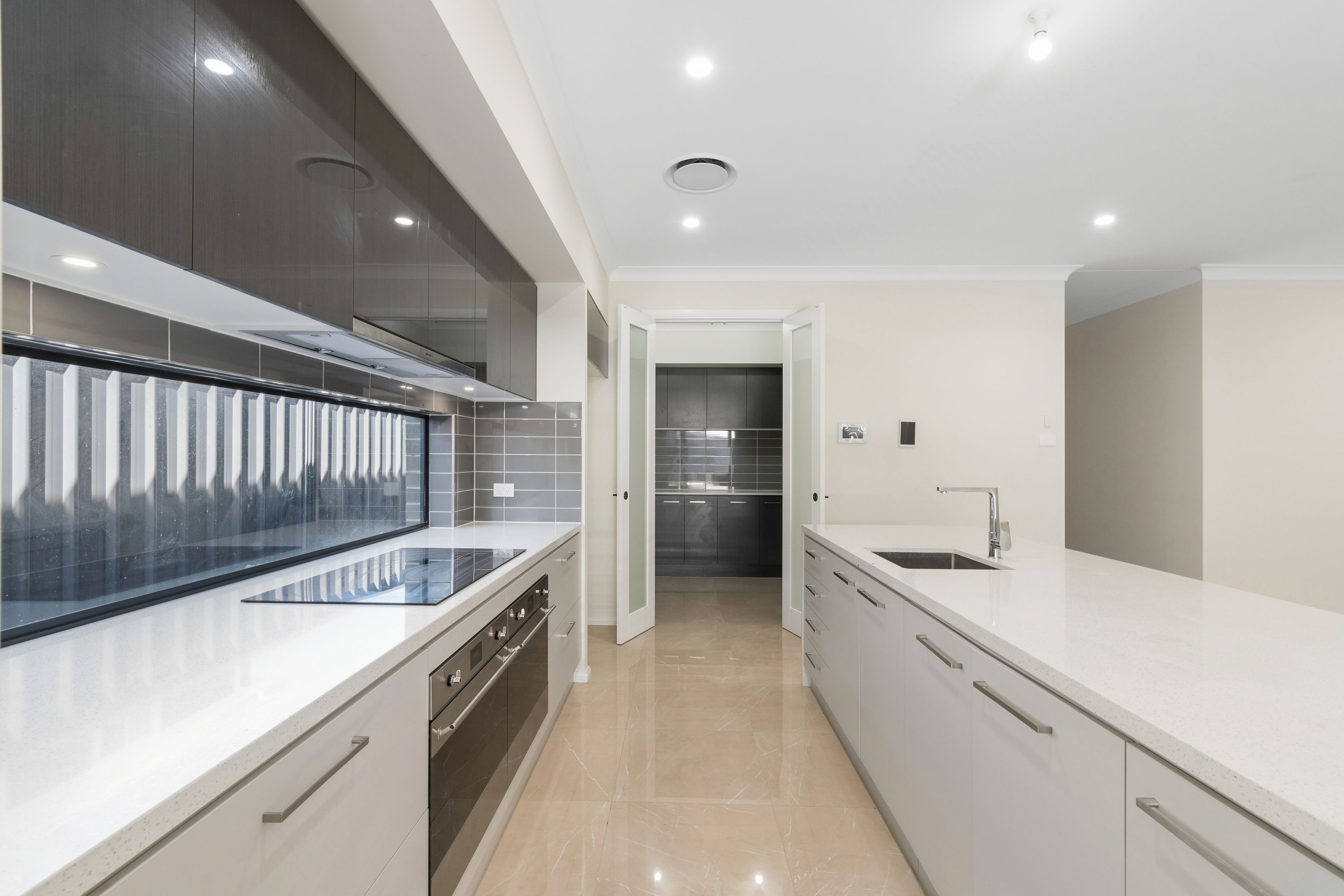 59 Tharawal Drive — photo 4 of 14