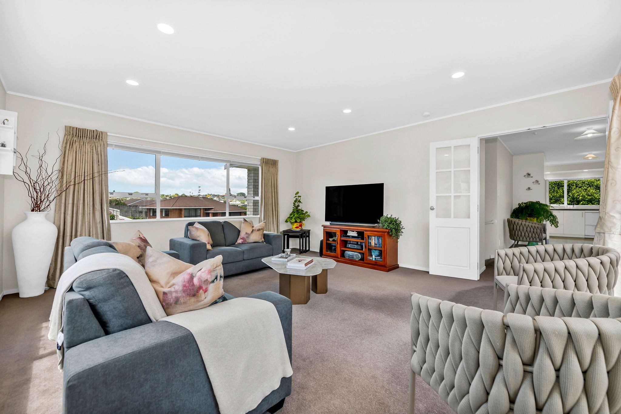 47 Nicholas Road, Somerville, Manukau City
