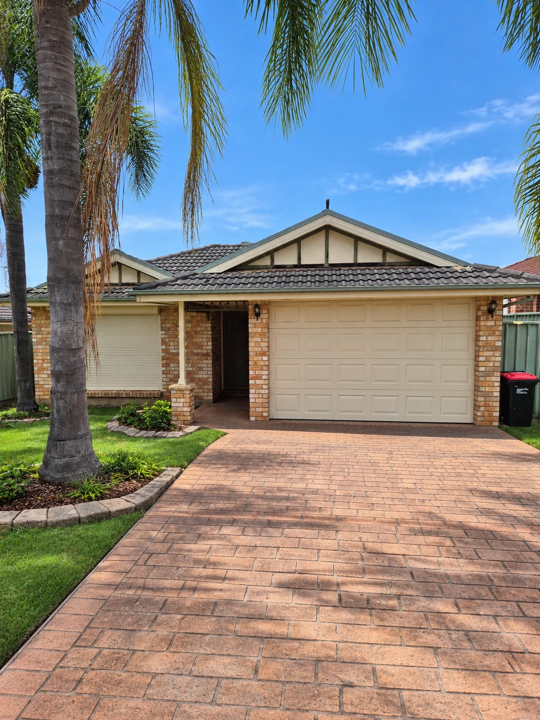 27 Nineteenth Avenue, Hoxton Park, NSW 2171