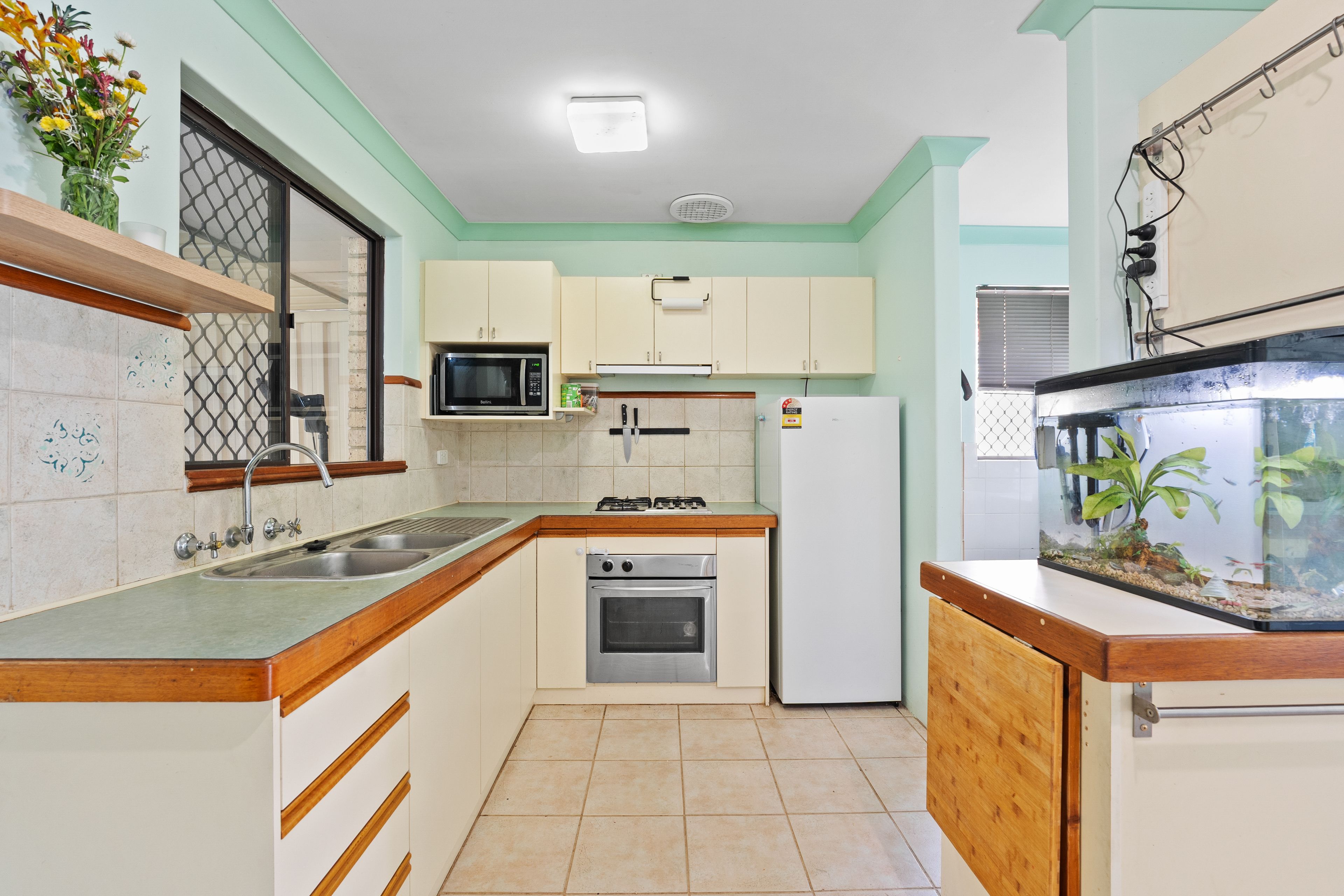 66 Burnside Way — photo 7 of 24
