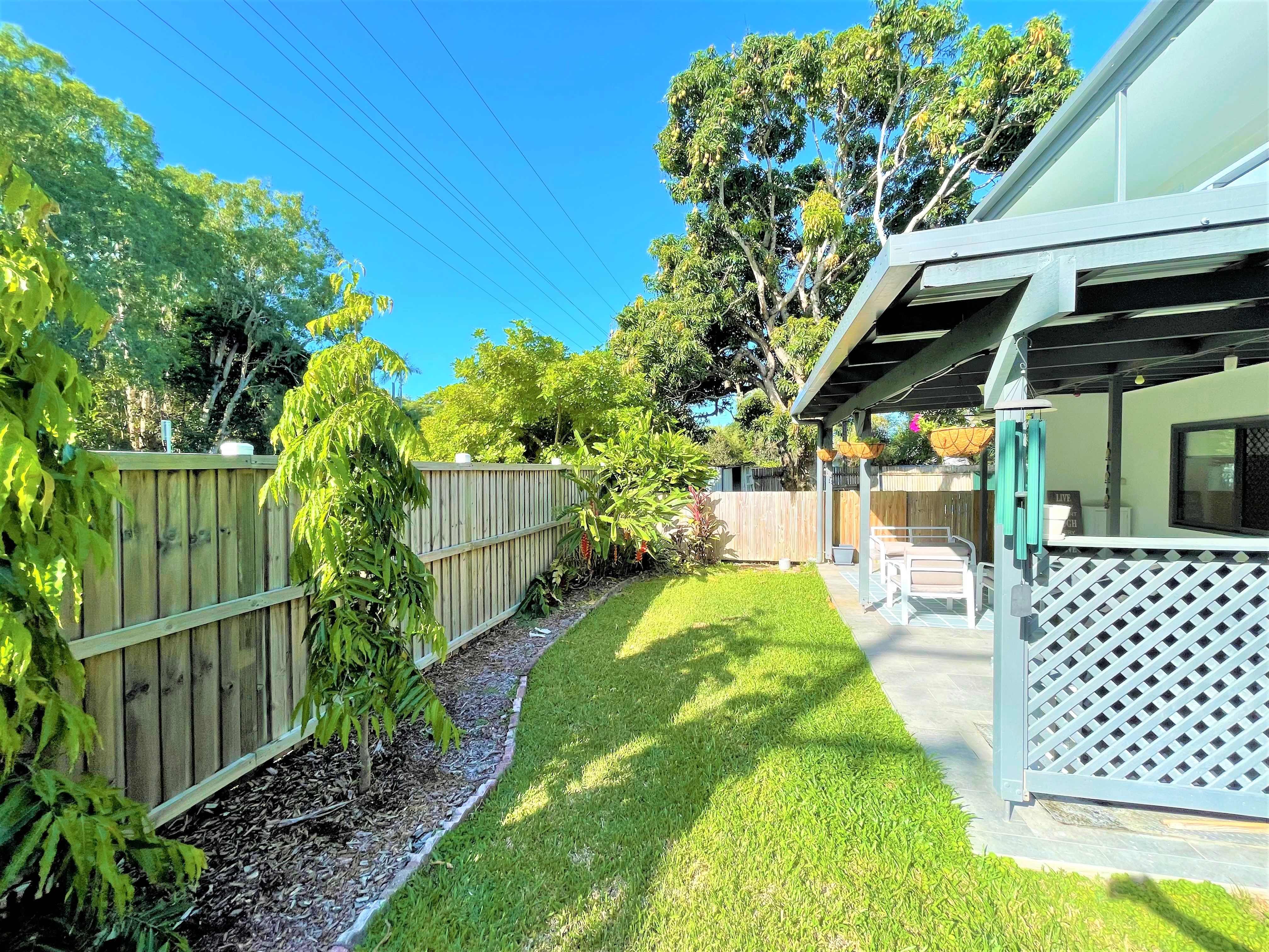 1/27 Saxon Street, Clifton Beach, QLD 4879 Leased Apartment Ray