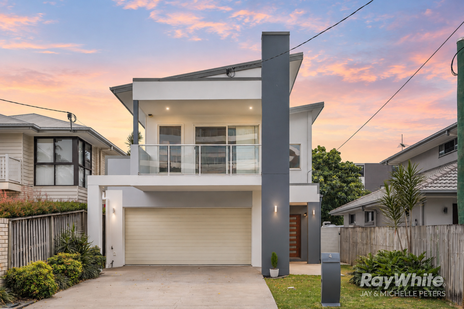 4 Rock Street, Scarborough, QLD 4020