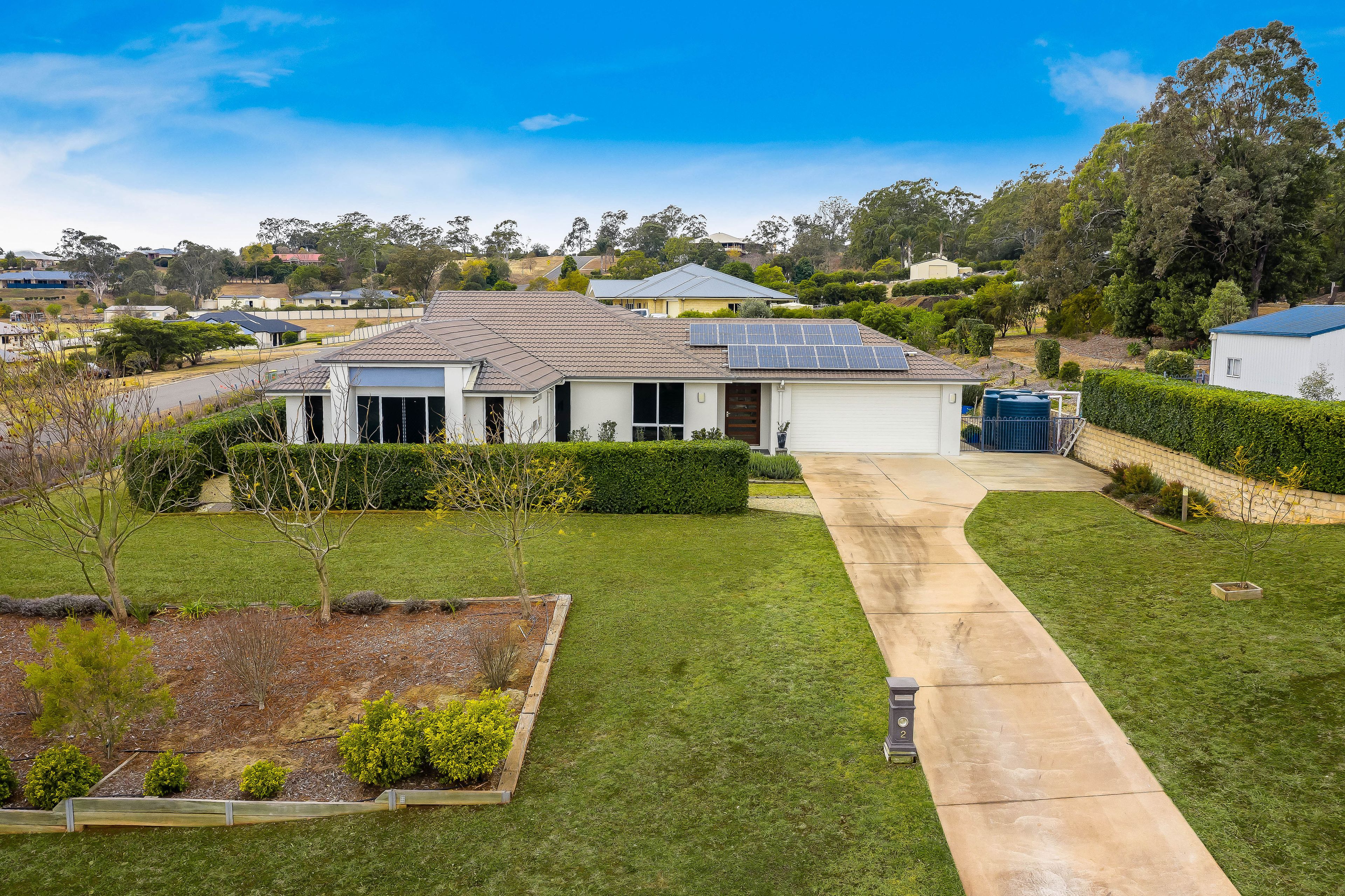 2 Ella Court, Cotswold Hills QLD 4350