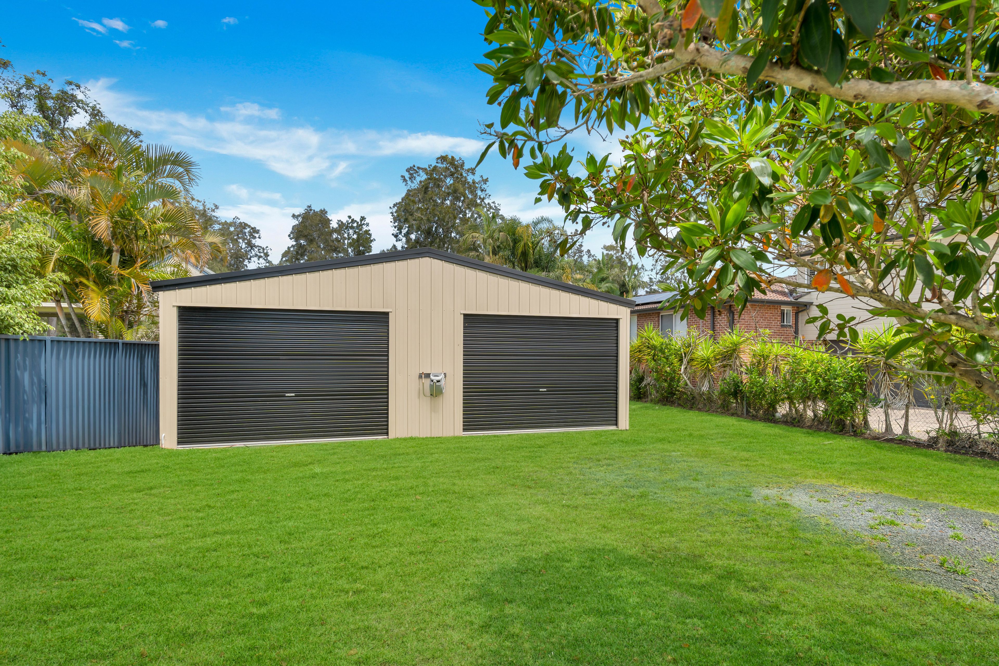 49 Kincumber Crescent — photo 16 of 20