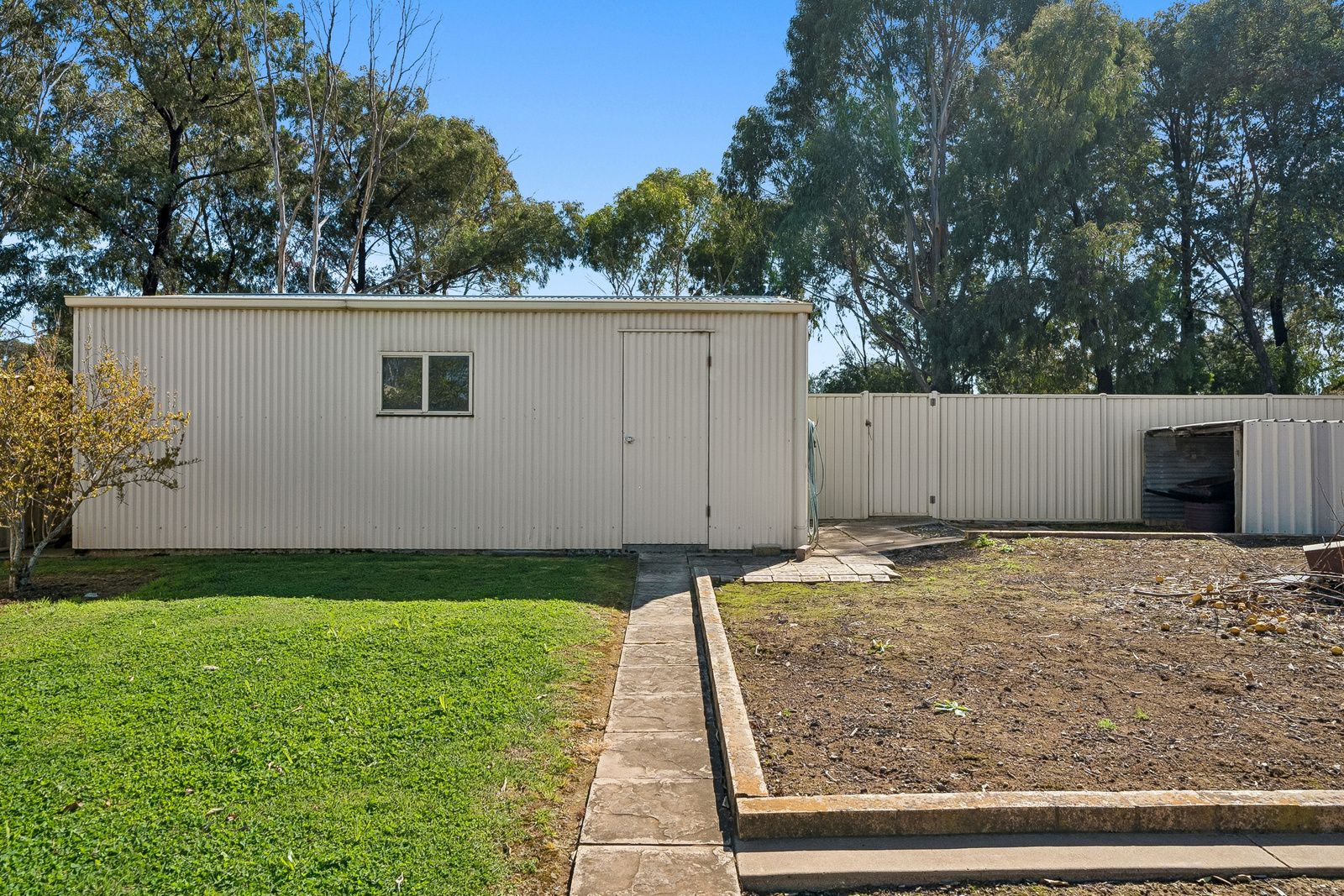 28 Barwon Street — photo 17 of 20