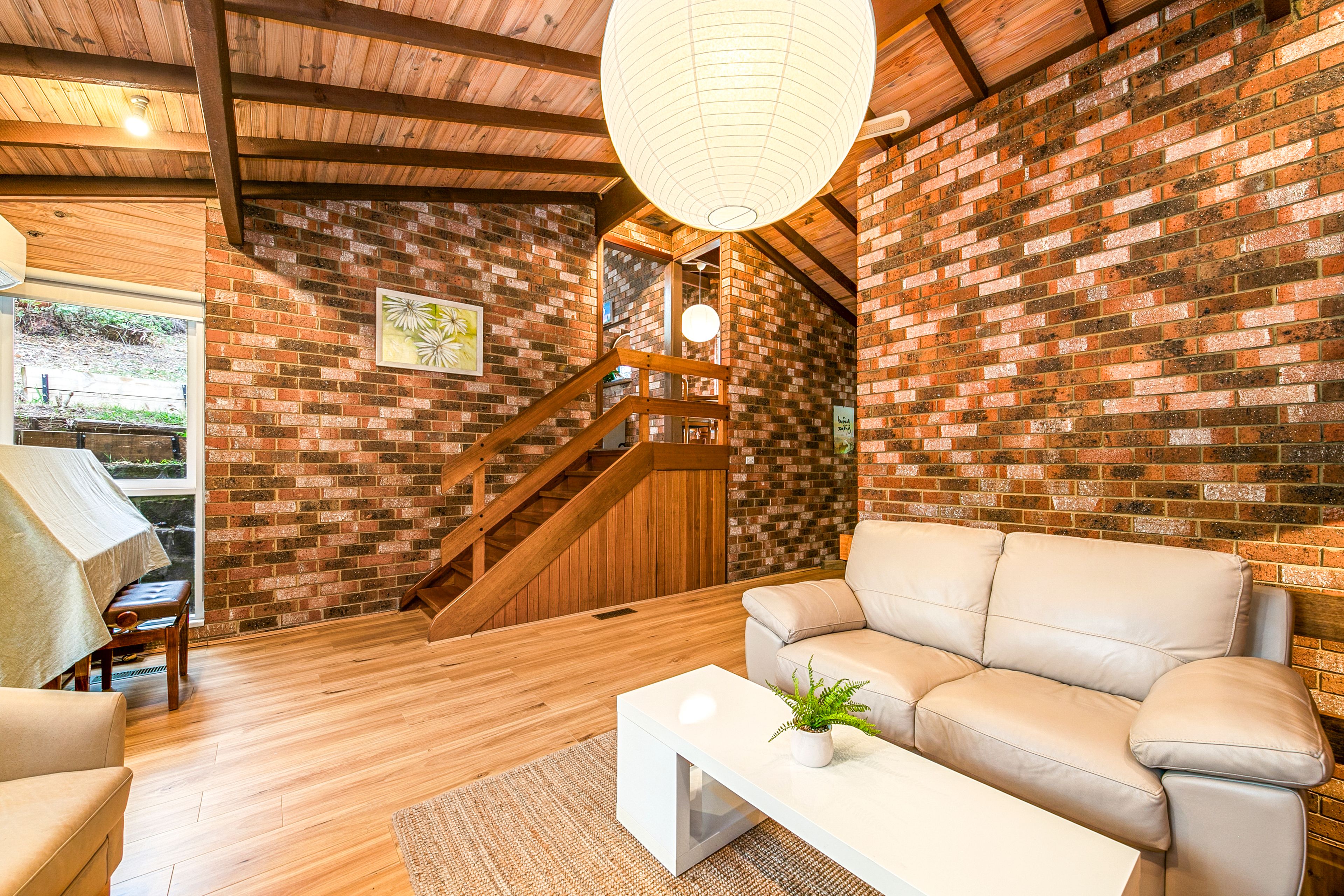 18 Lower Road, Wattle Glen, VIC 3096