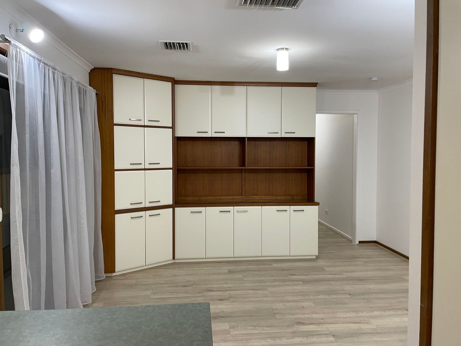 43 Rutley Crescent — photo 9 of 16