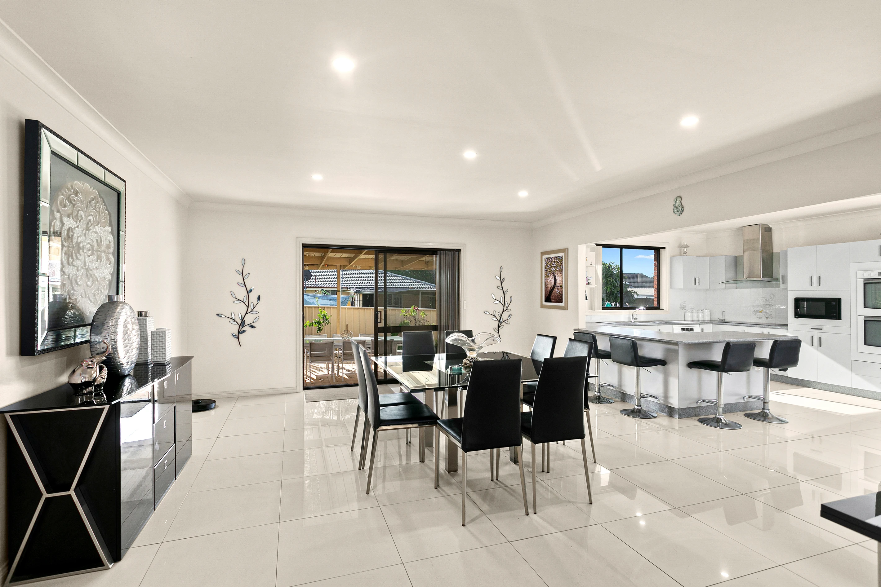 2 Gould Place, Lake Illawarra, NSW 2528