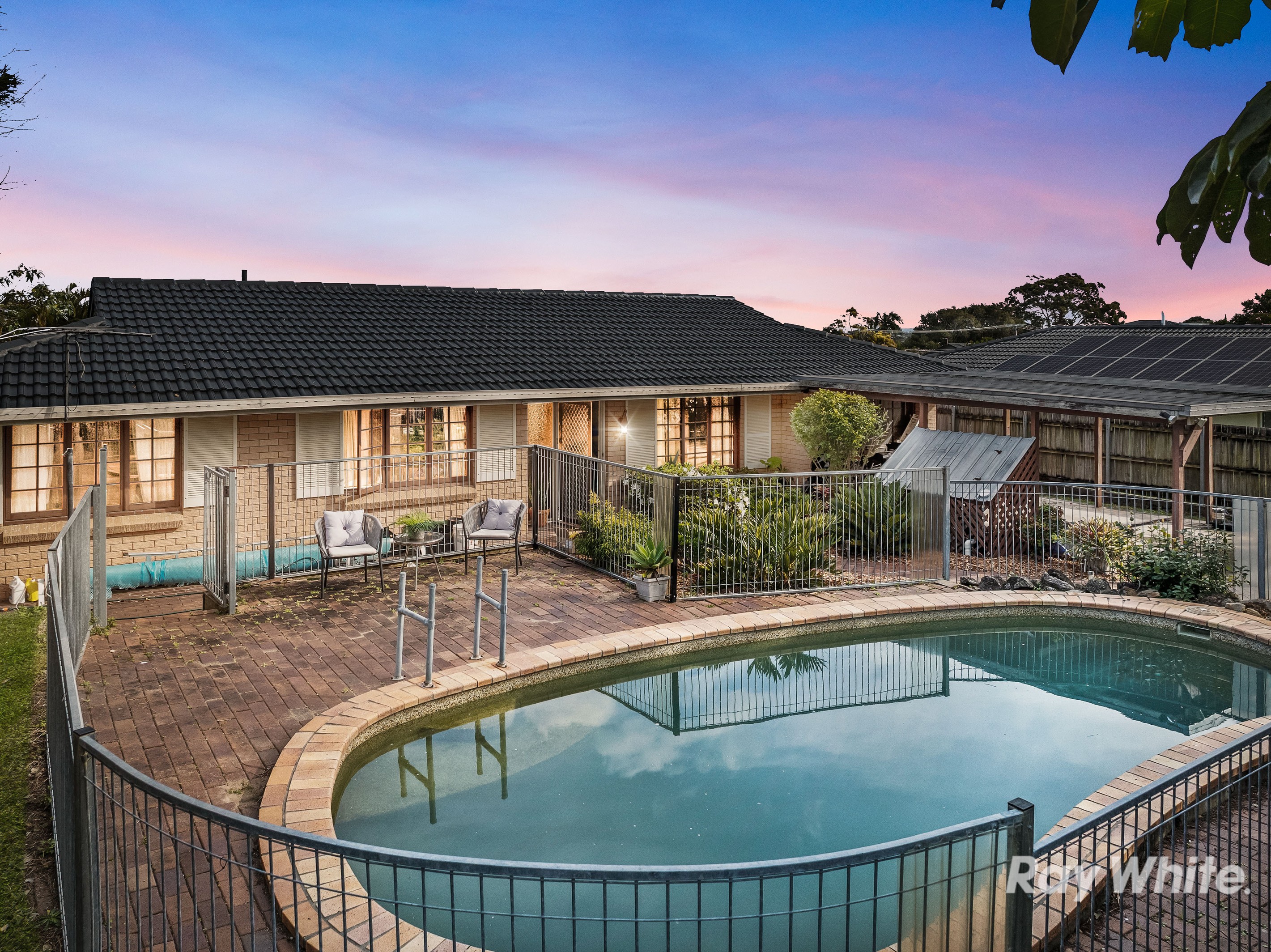 35 Westmoreland Boulevard, Springwood, QLD 4127