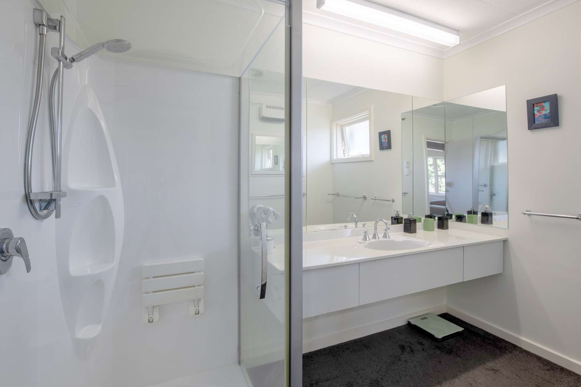 19 Hurunui Street photo 15