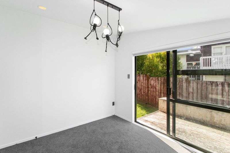 2/42 Wedgwood Avenue photo 4