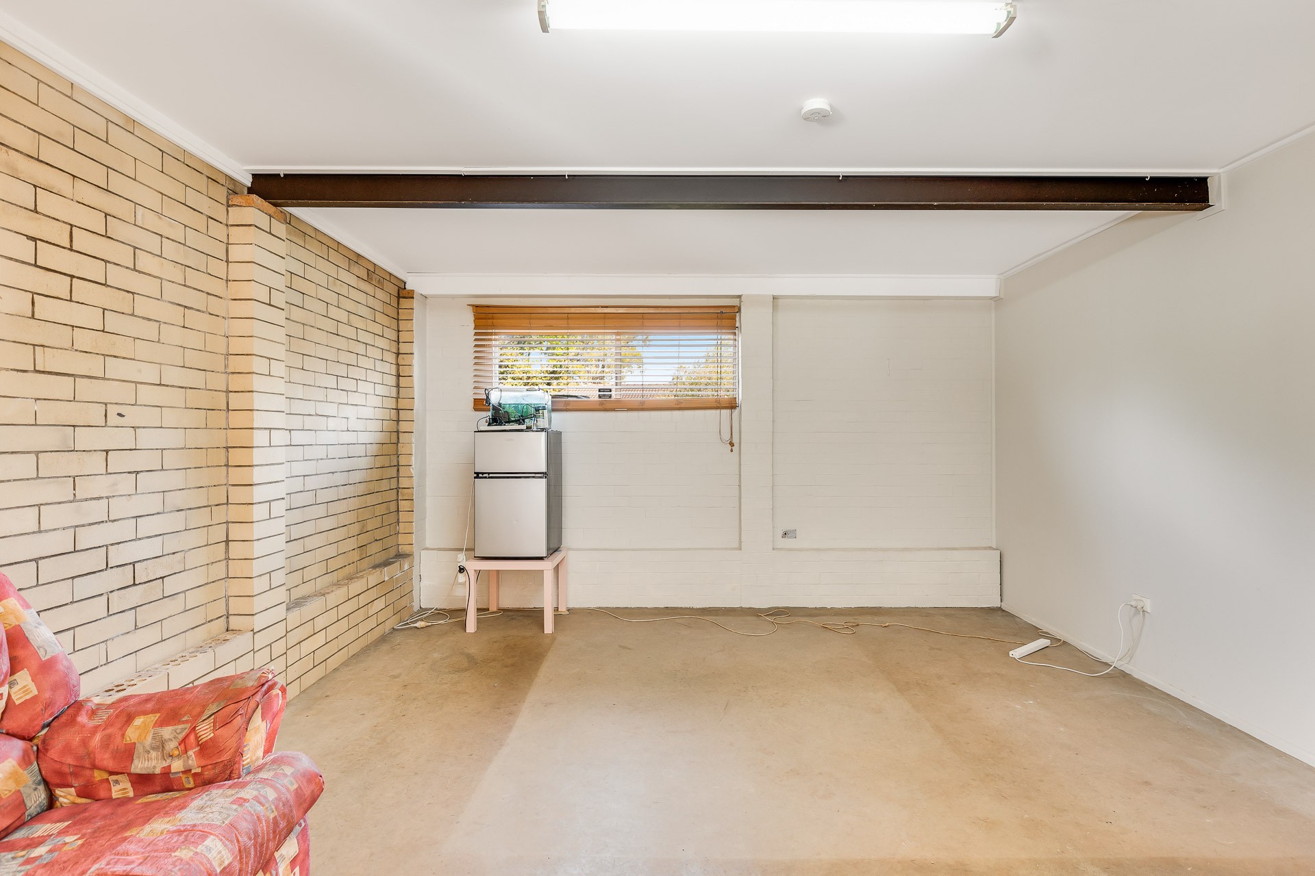 6 Henry Street, Mount Lofty, QLD 4350