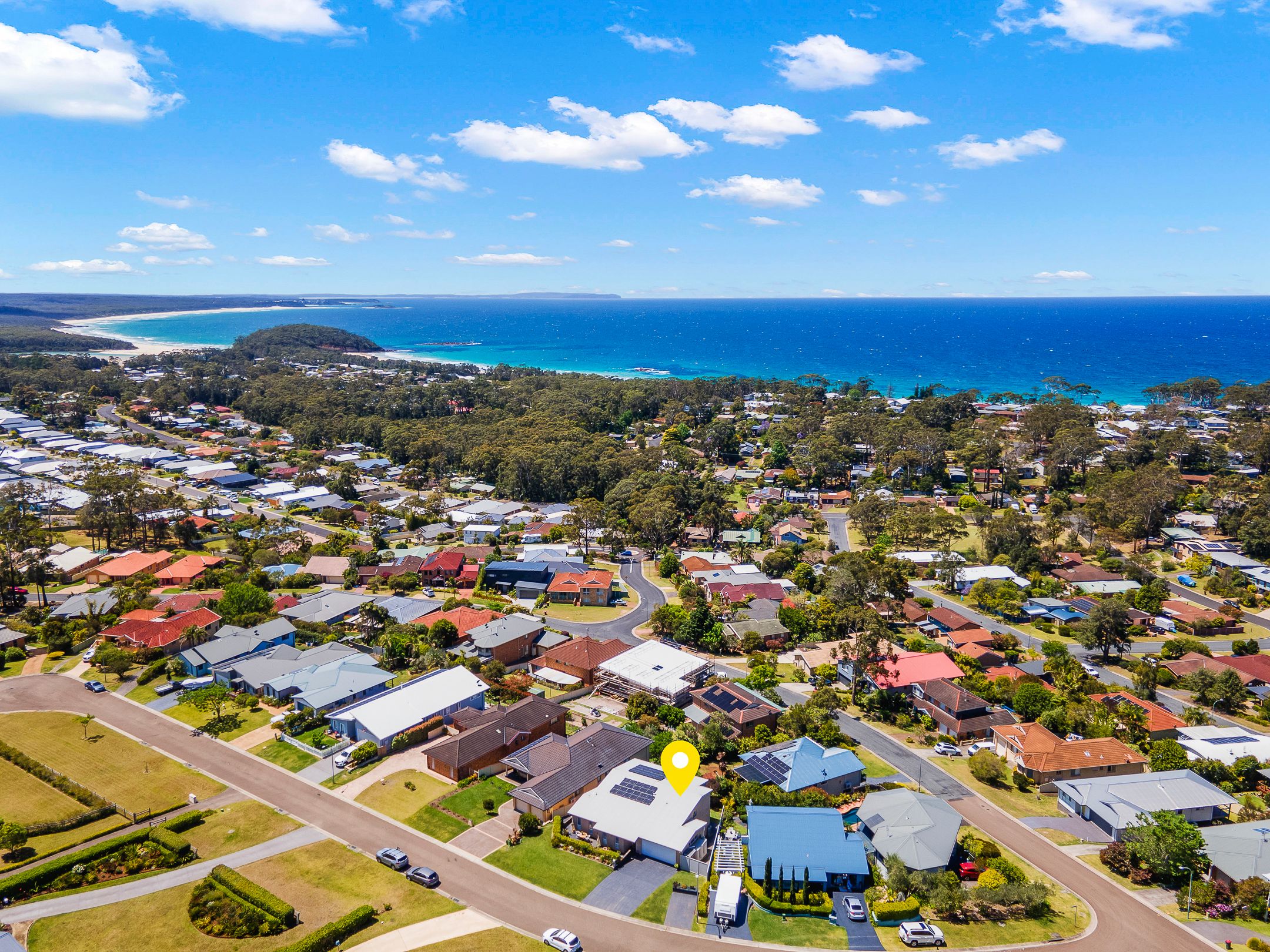 6 Seascape Close, Narrawallee NSW 2539