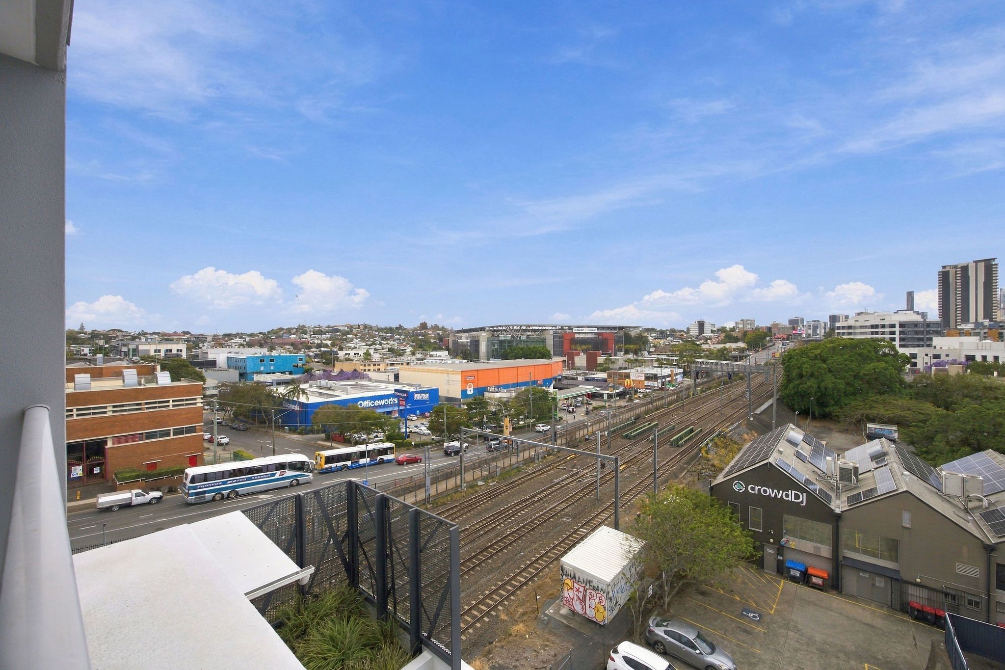 21/13 Railway Terrace — photo 13 of 14