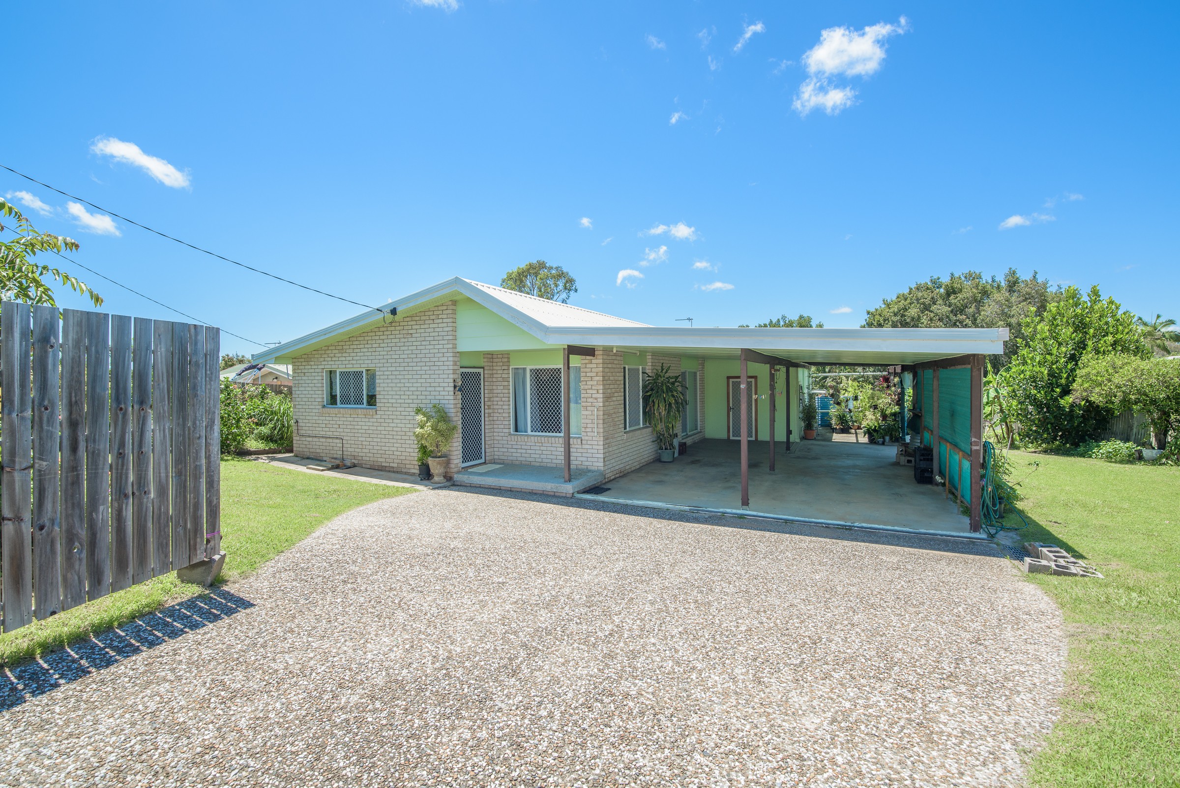 24 Chapman Drive, Clinton, QLD 4680