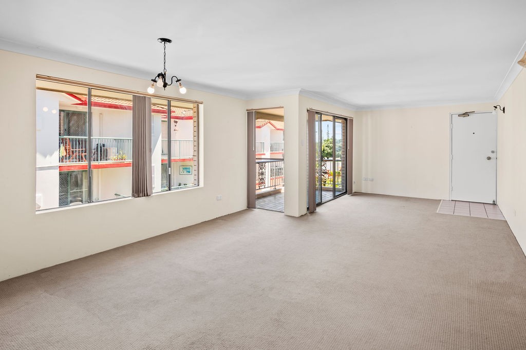 8/138 Marine Parade, Southport, QLD 4215