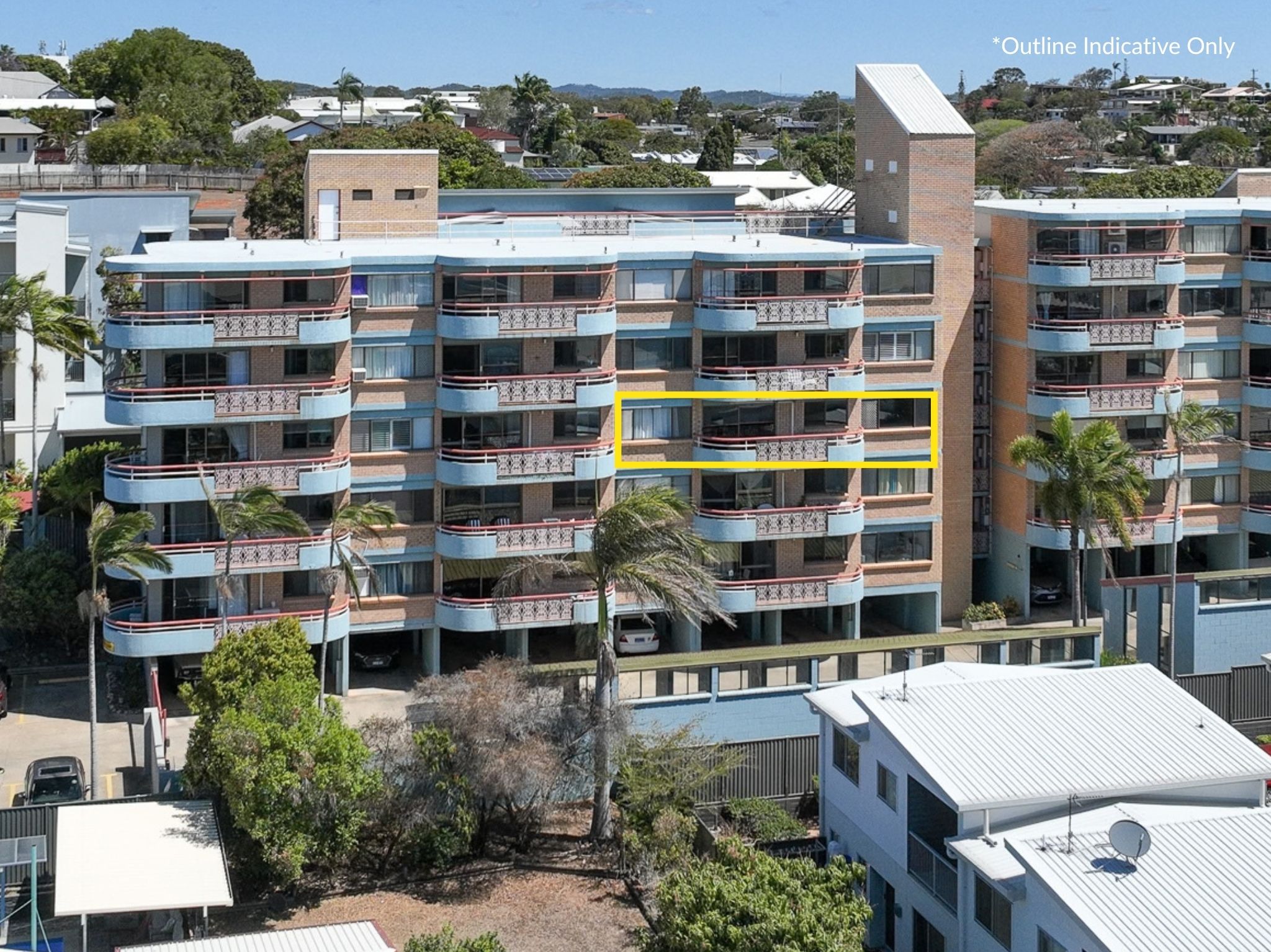 15/7 Kent Street — photo from Ray White Gladstone
